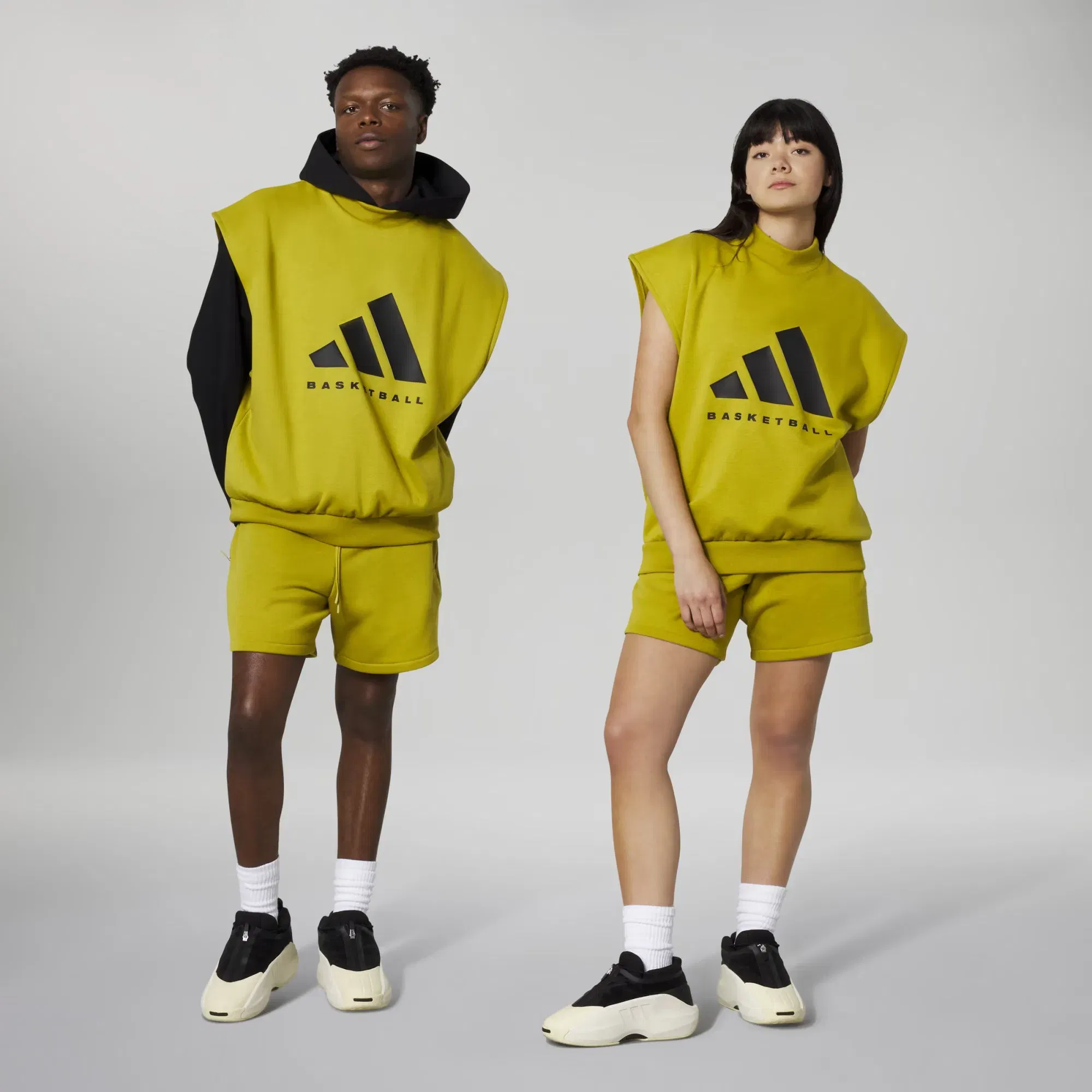 Adidas Originals BASKETBALL SLEEVELESS SWEATSHIRT (GENDER NEUTRAL) { PULSE OLIVE