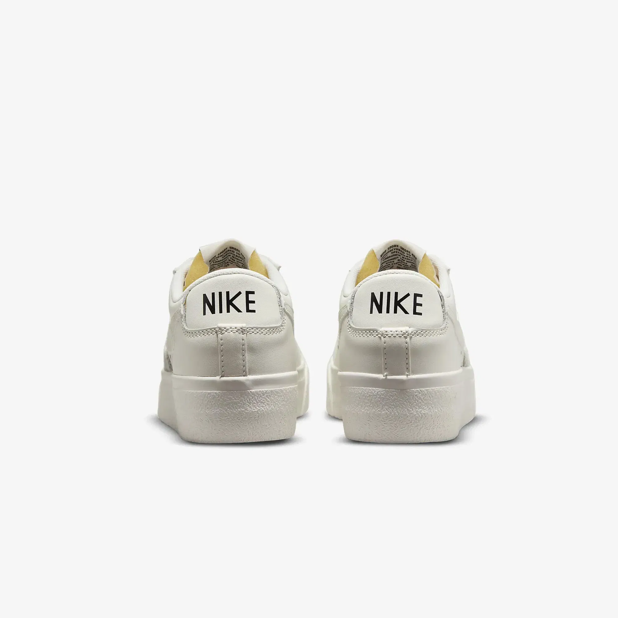 Nike BLAZER LOW PLATFORM { SAIL/SAIL-SAIL-BLACK