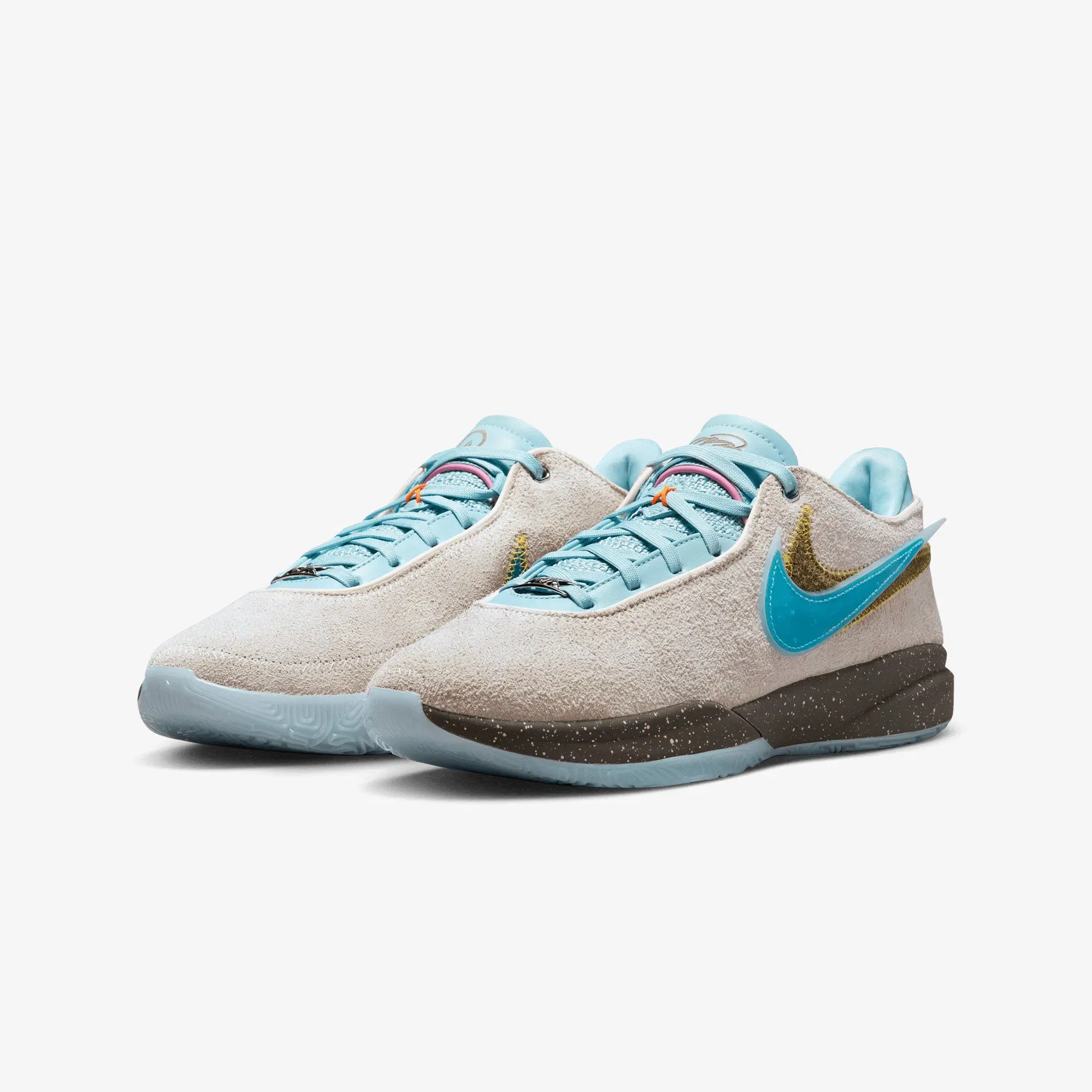 Nike LEBRON XX EP { GUAVA ICE/BLUE LIGHTNING-EMERALD RISE