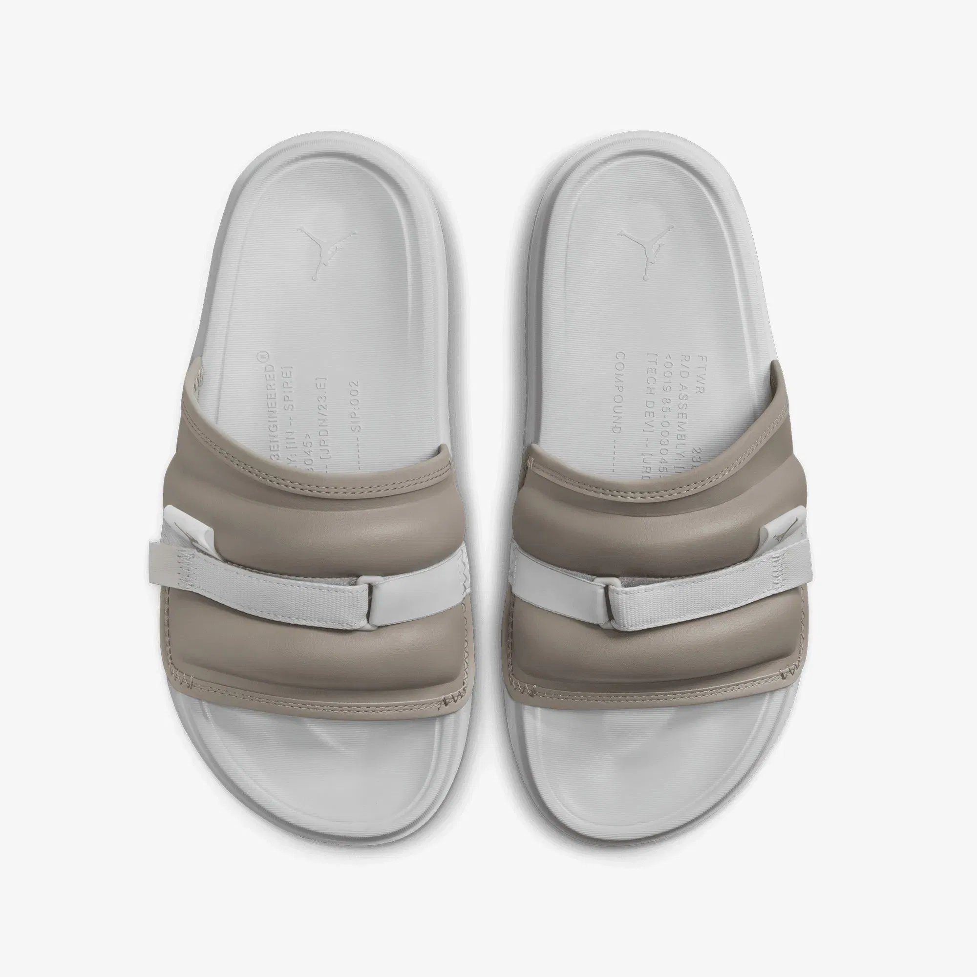 Jordan SUPER PLAY { MOON FOSSIL/NEUTRAL GREY-WHITE