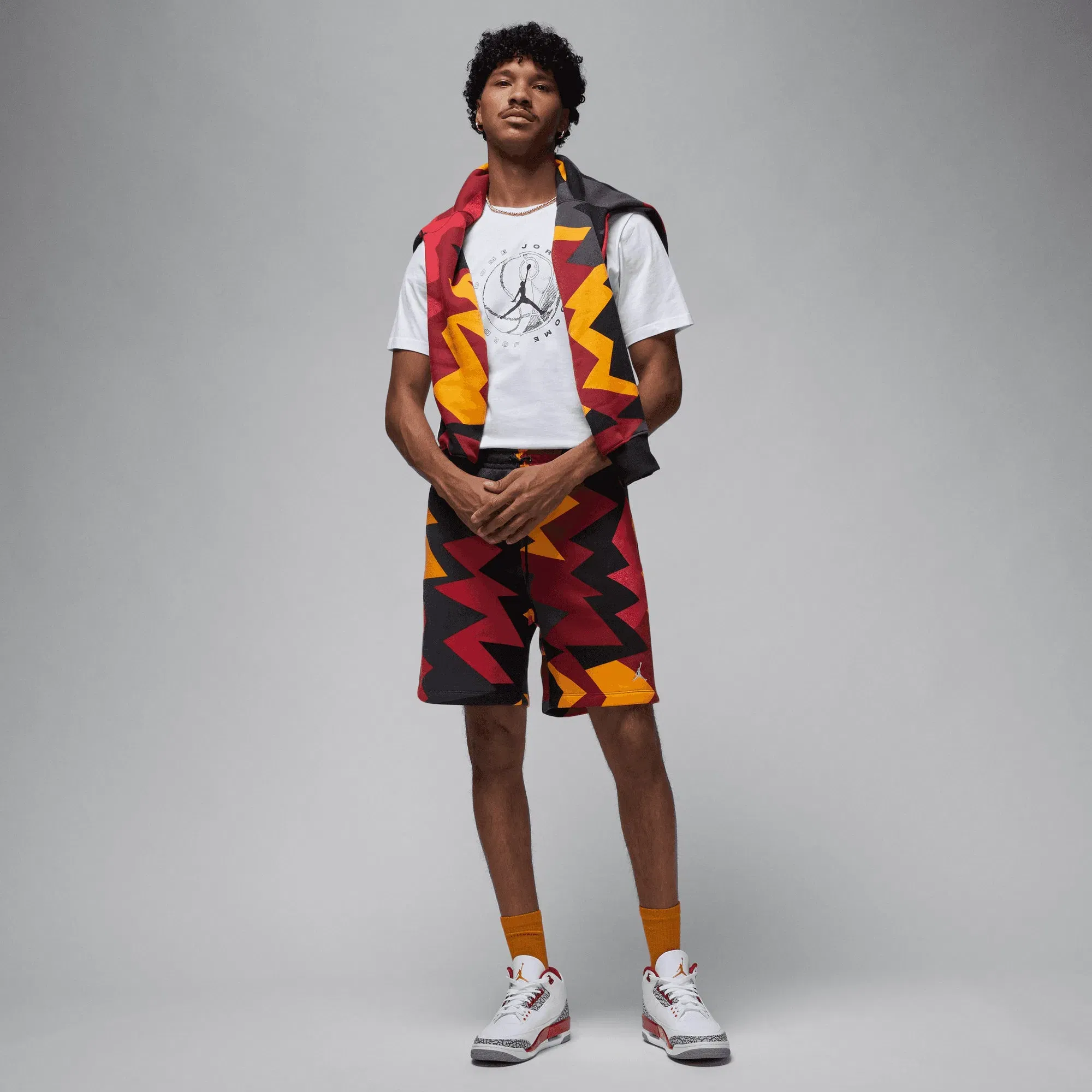 Nike FLIGHT MVP { CARDINAL RED/BLACK/SAIL