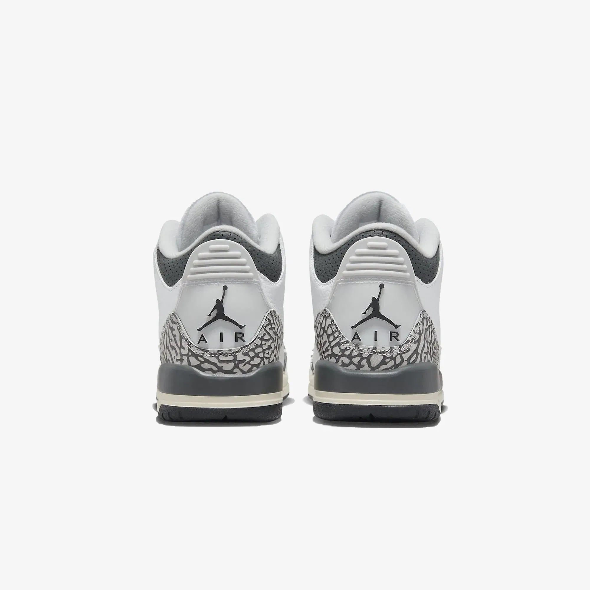 Jordan AIR JORDAN 3 RETRO (GS) { WHITE/BLACK-IRON-LIGHT ASH GREY