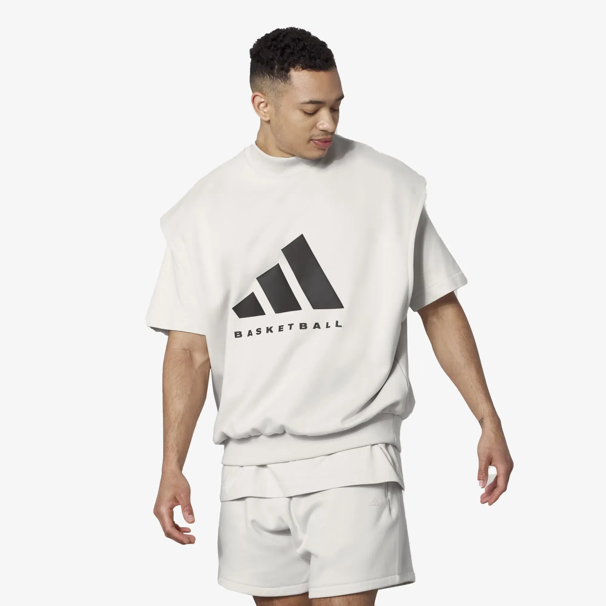 Adidas Originals BASKETBALL SLEEVELESS SWEATSHIRT (GENDER NEUTRAL) { TALC