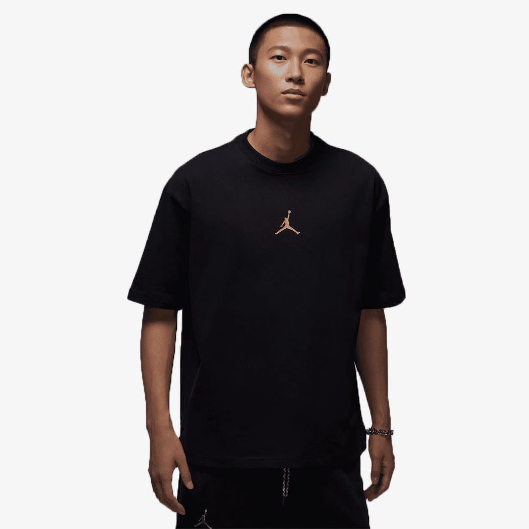 Jordan AS M J OVRSZ SS CREW GCEL { BLACK
