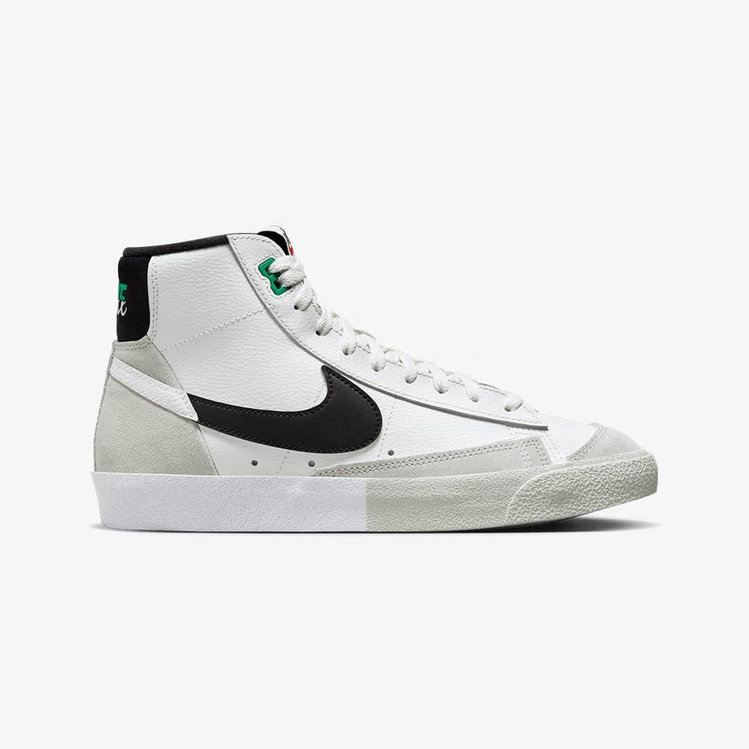 Nike BLAZER MID '77 PREMIUM { SUMMIT WHITE/BLACK-LIGHT SILVER