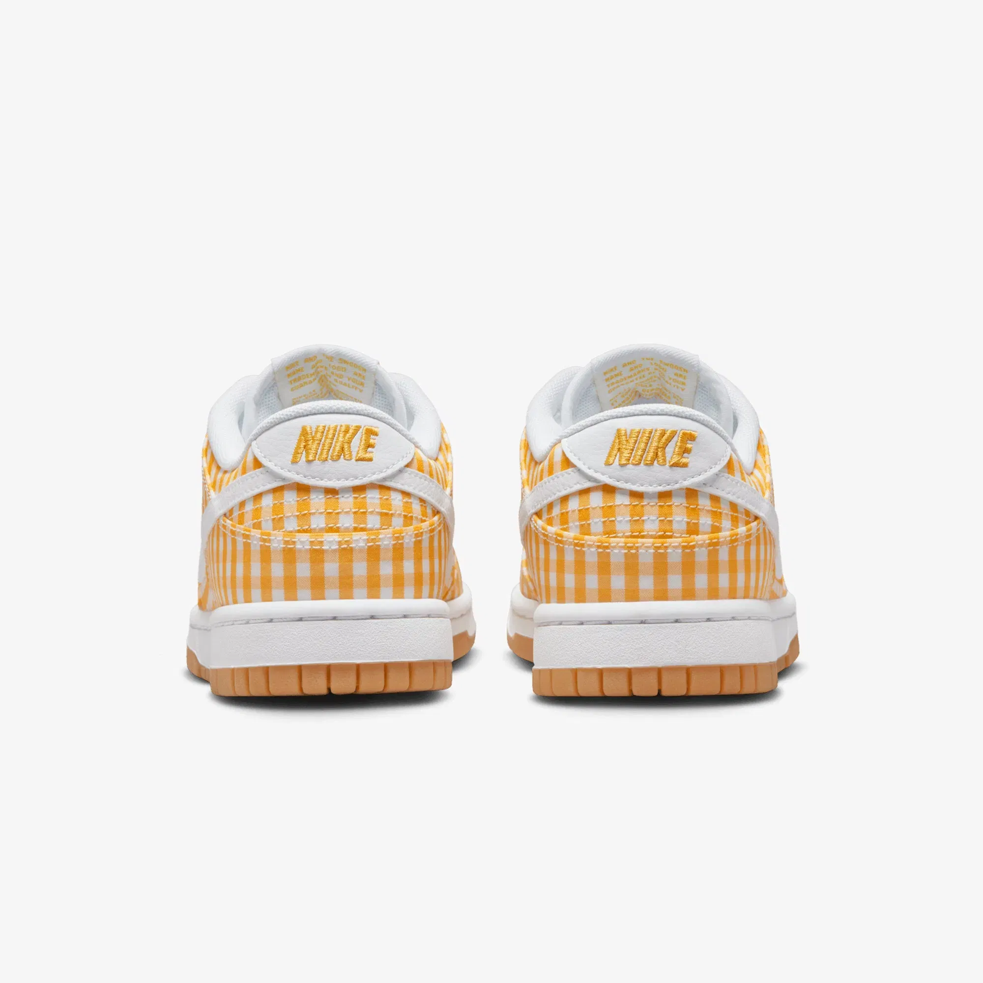 Nike DUNK LOW { VIVID SULFUR/WHITE-GUM LIGHT BROWN