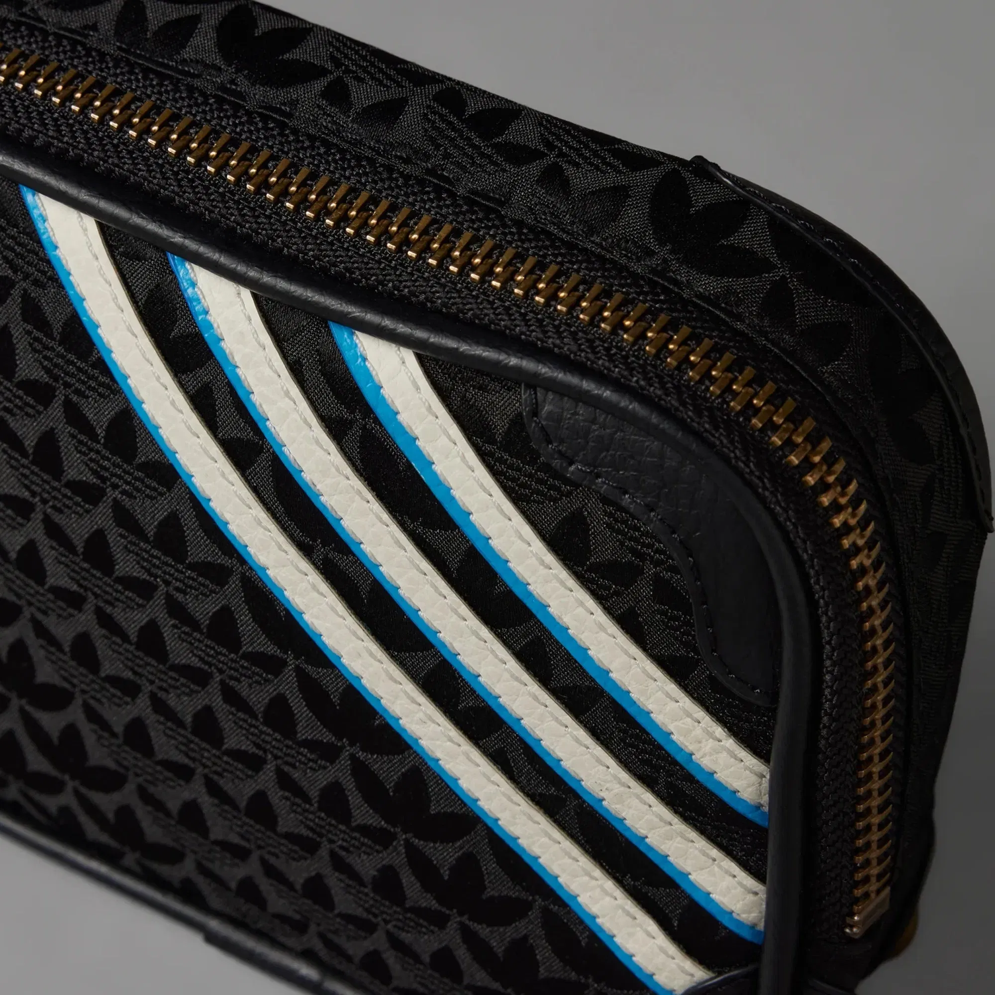 Adidas Originals ADICOLOR 70S MINI AIRLINER BAG