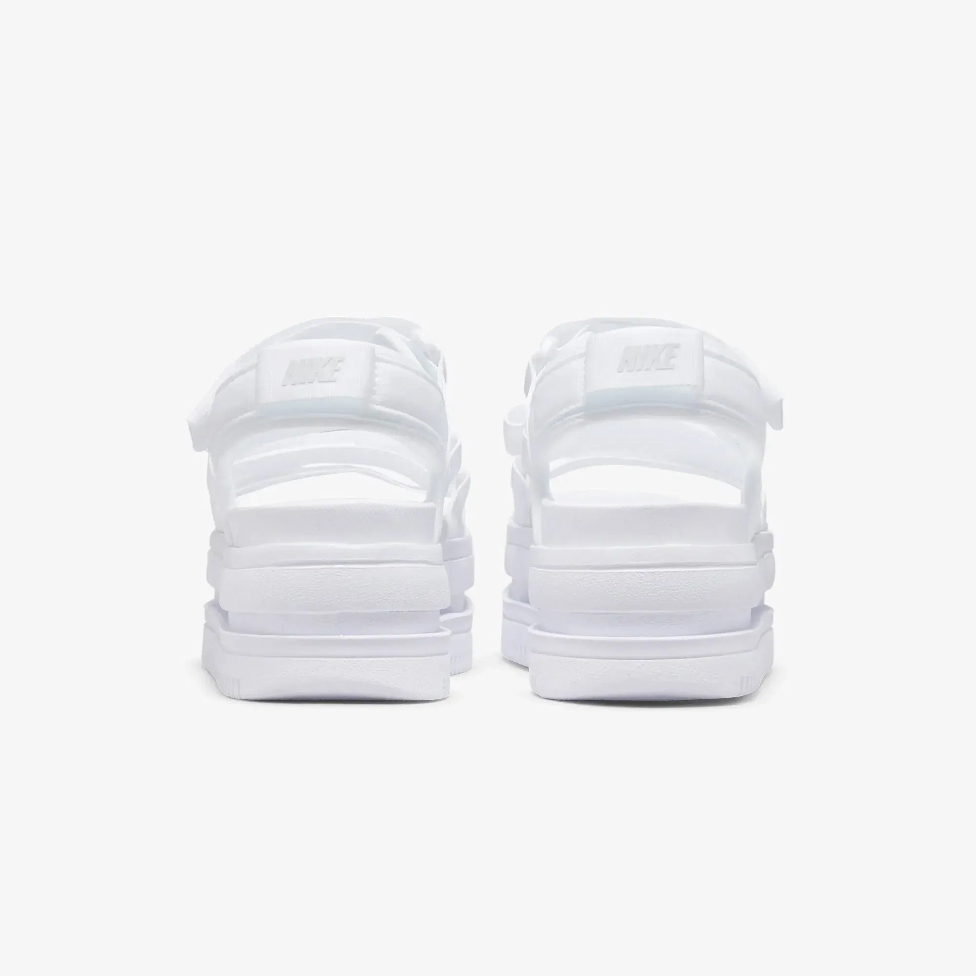 Nike ICON CLASSIC { WHITE