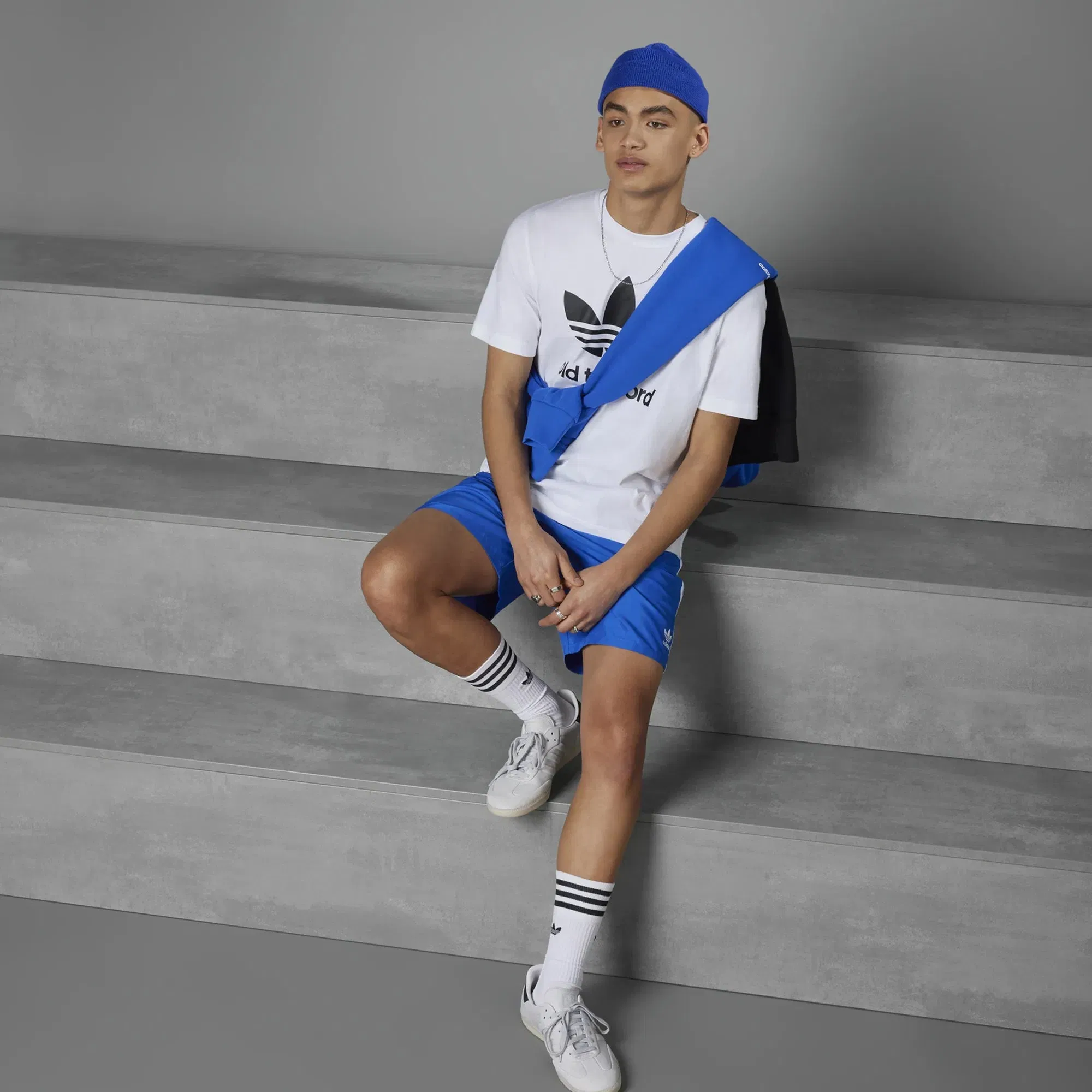 Adidas Originals MANCHESTER UNITED OG TREFOIL T-Shirt { WHITE