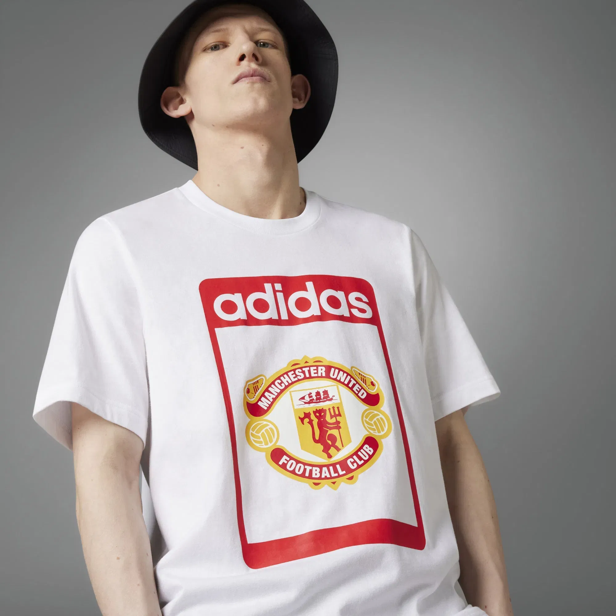 Adidas Originals MANCHESTER UNITED OG GRAPHIC T-Shirt { WHITE/RED