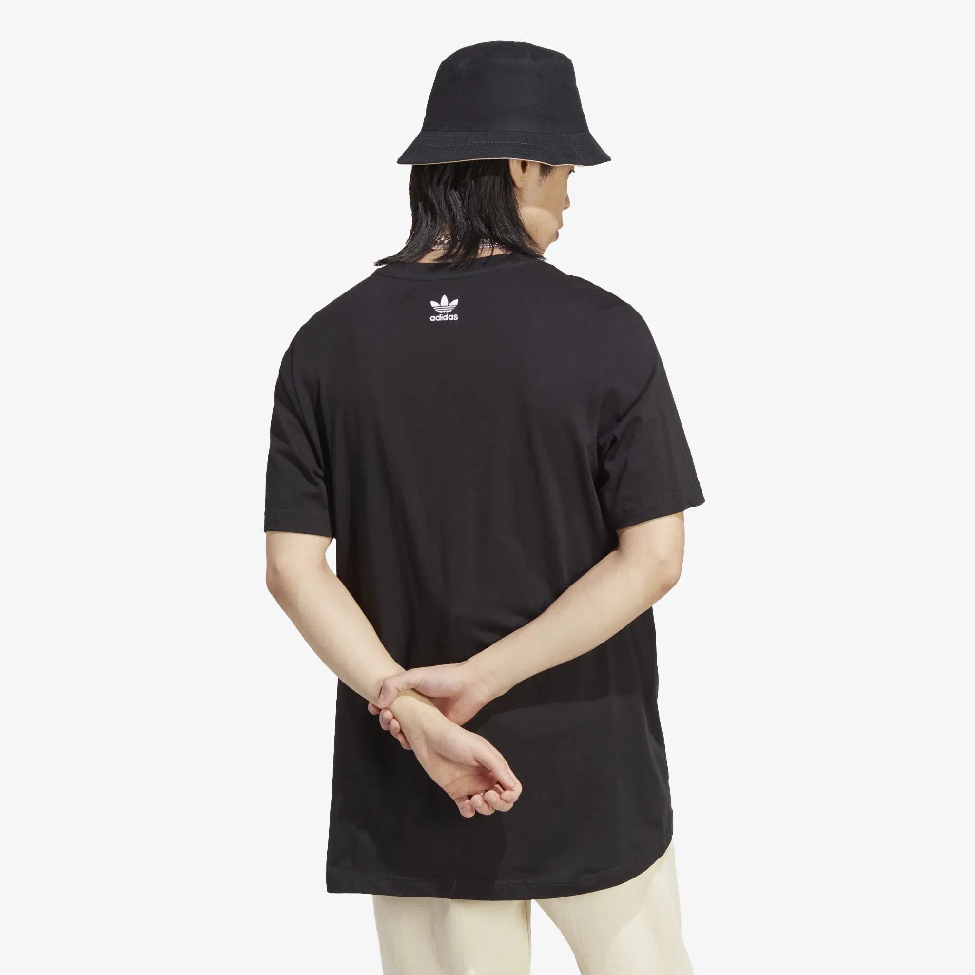 Adidas Originals GRAPHICS NEW AGE T-Shirt { BLACK