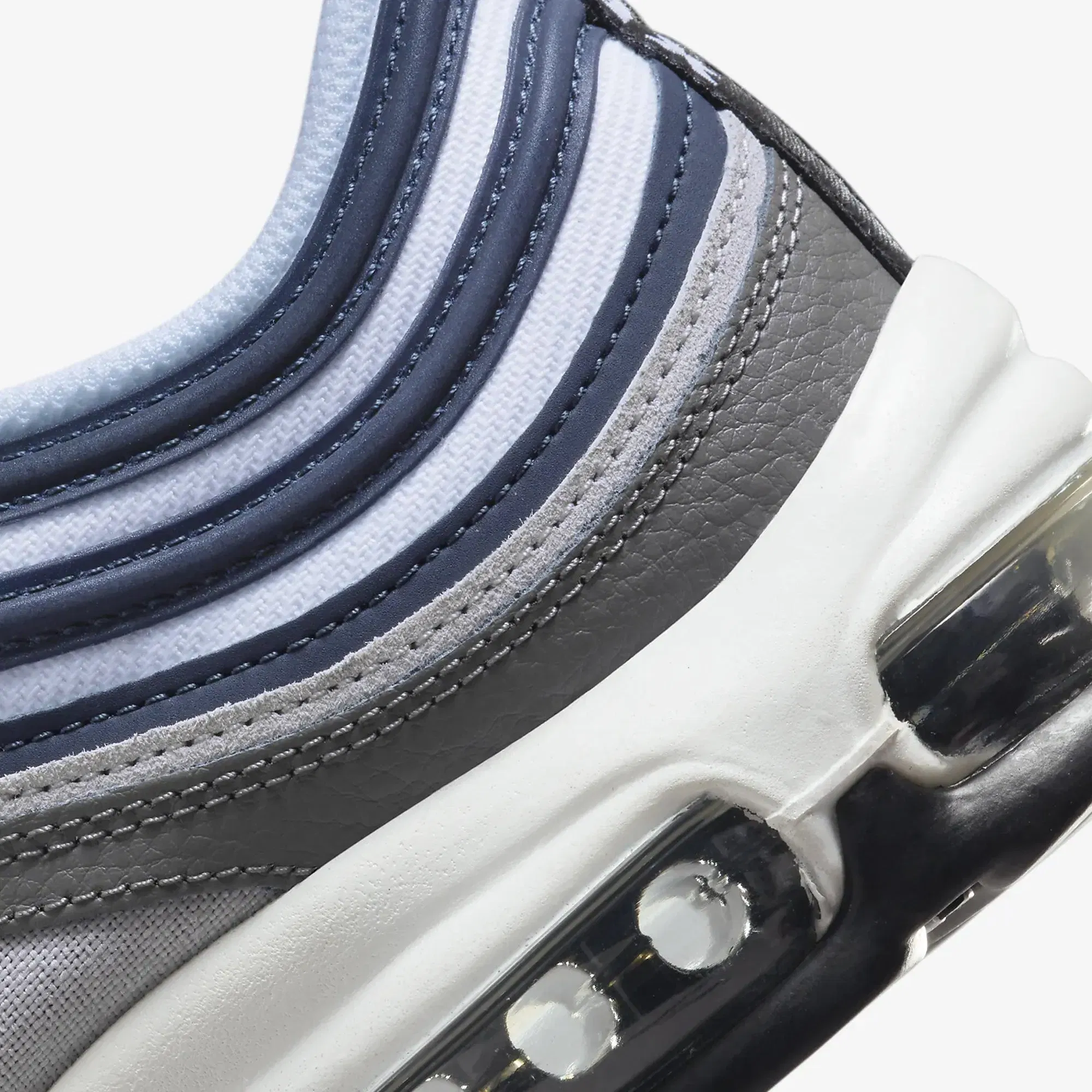 Nike AIR MAX 97 SE { FLAT PEWTER/WHITE-LIGHT BONE-BLACK