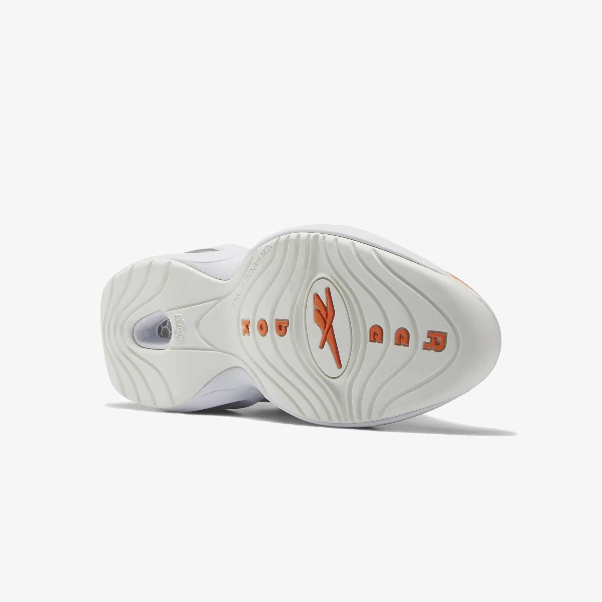 Reebok QUESTION MID { CLOUD WHITE/SMASH ORANGE S23-R