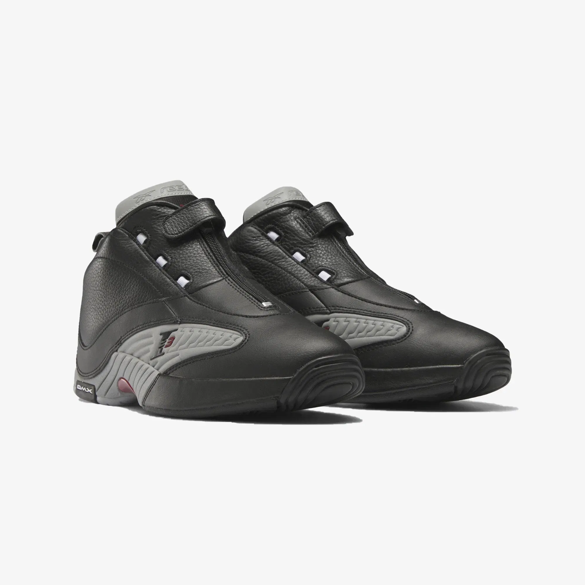 Reebok ANSWER IV { CORE BLACK/FLASH RED