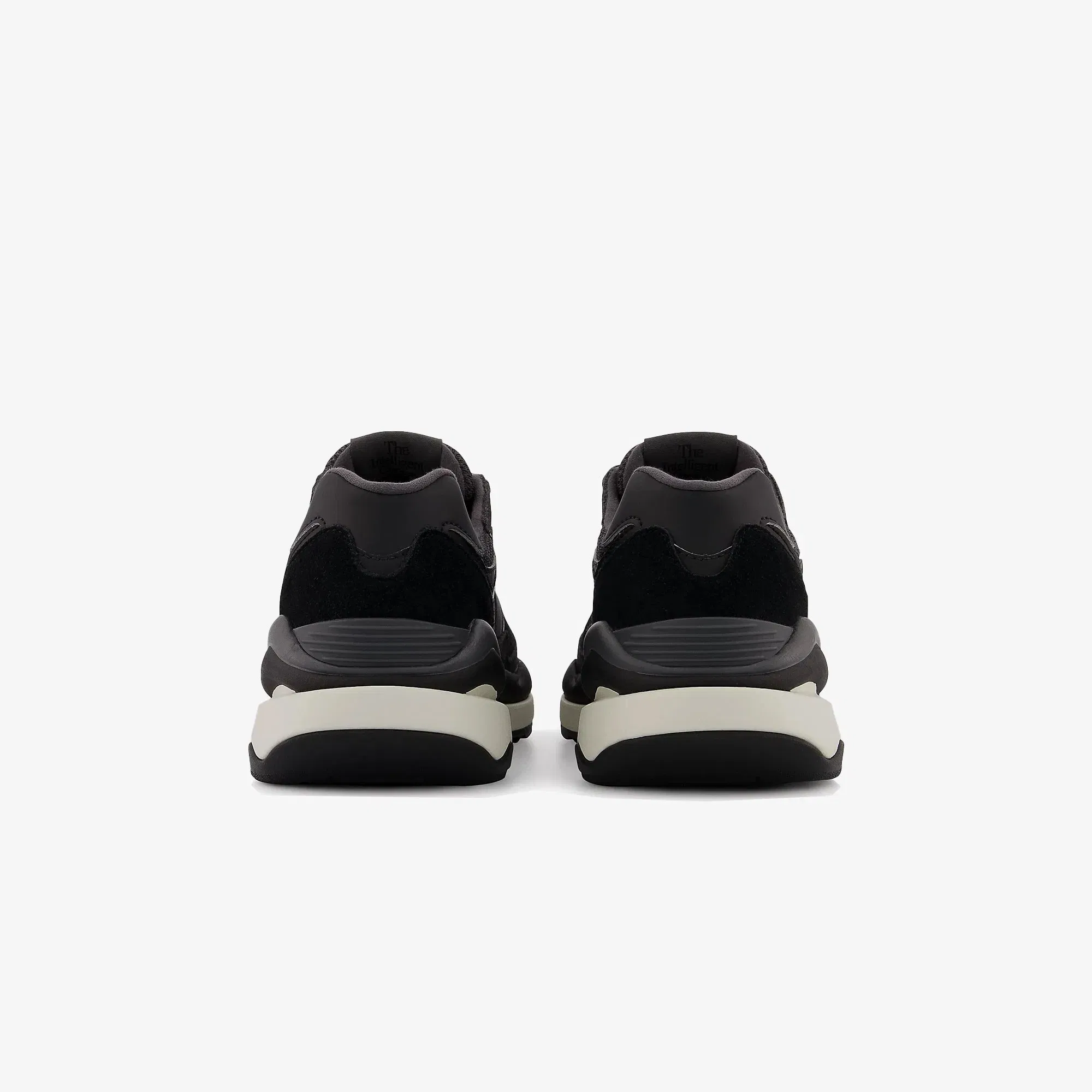 New Balance 5740 { GREY/WHITE/BLACK
