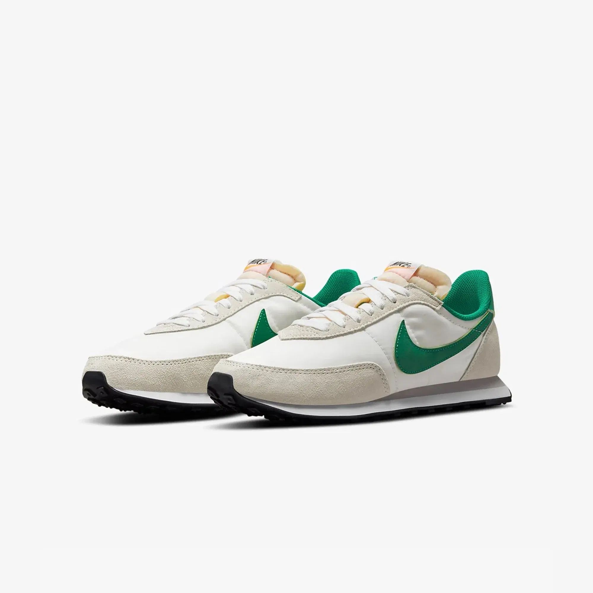 Nike WAFFLE TRAINER { GREEN