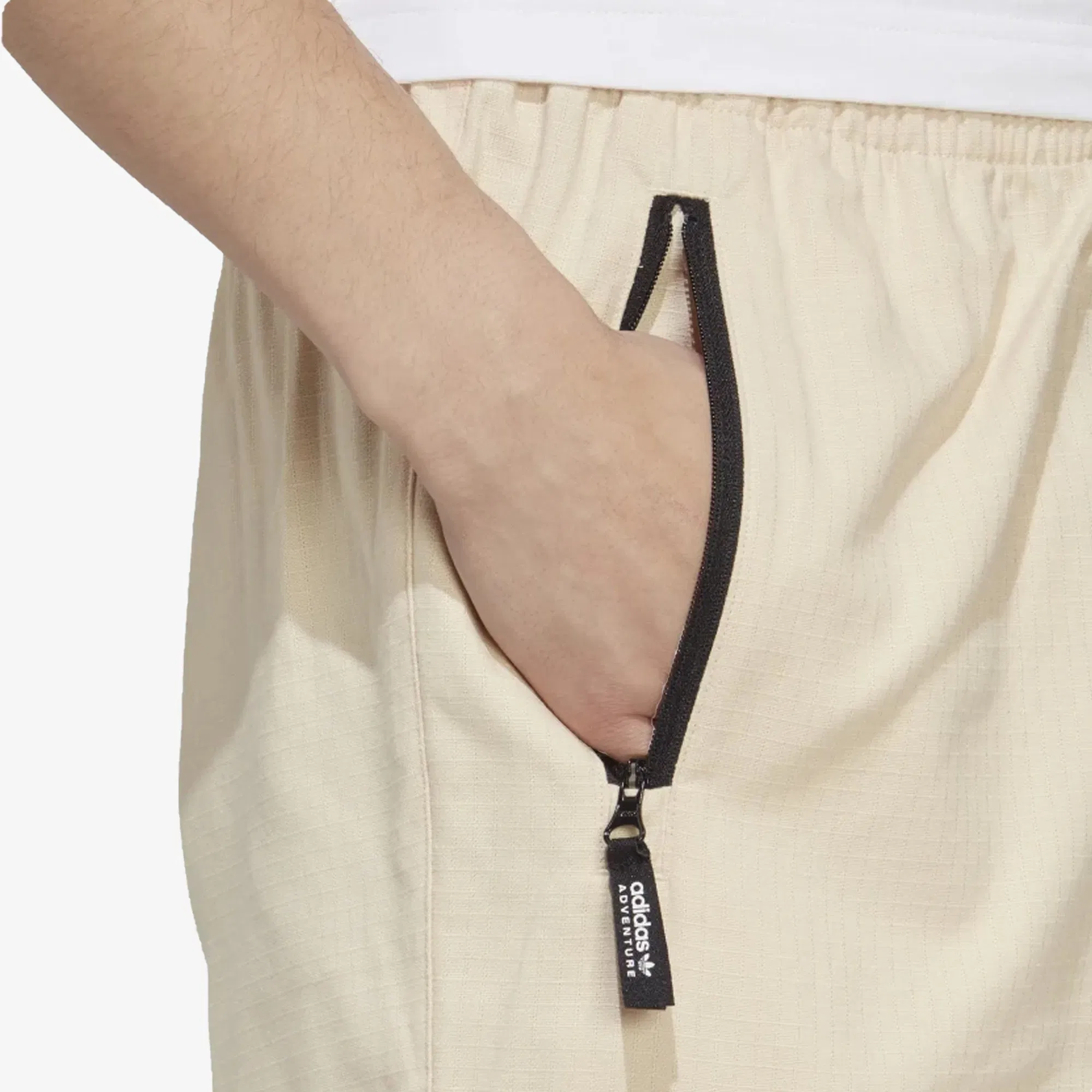 Adidas Originals ADVENTURE NATURE AWAKENING CARGO PANTS { SAND STRATA