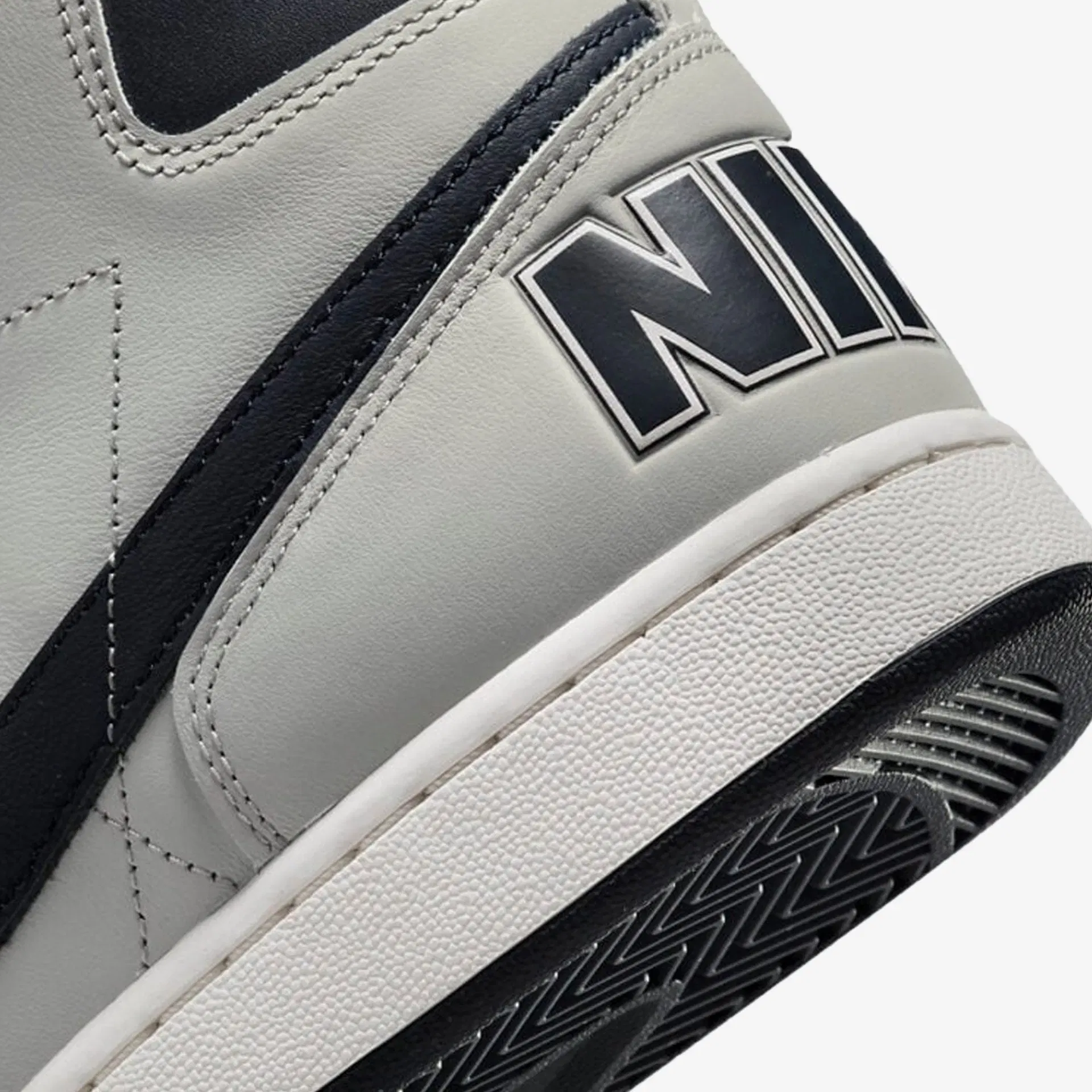 Nike TERMINATOR HIGH OG { GRANITE/DARK OBSIDIAN-SAIL