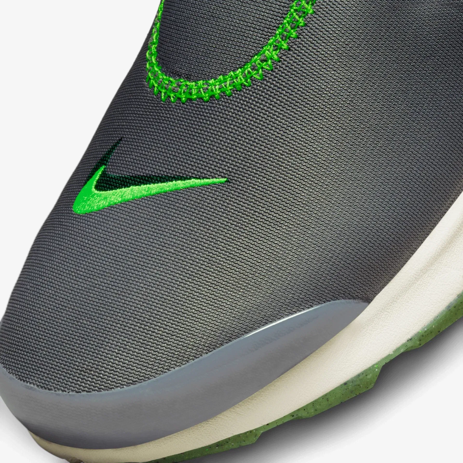 Nike AIR PRESTO HALLOWEEN { SMOKE GREEN/OFF NOIR