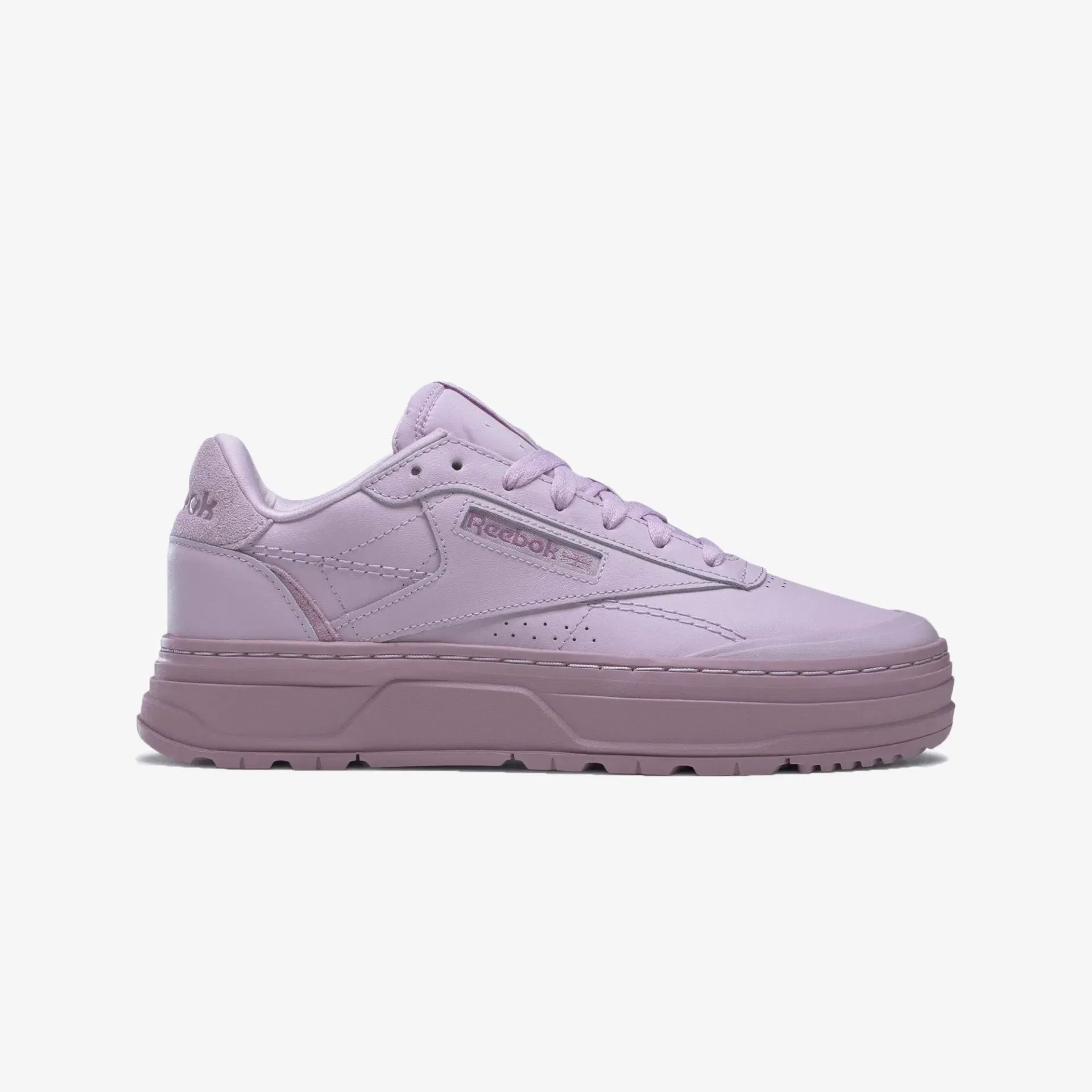 Reebok CLUB C DOUBLE GEO { SHELL PURPLE / INFUSED LILAC