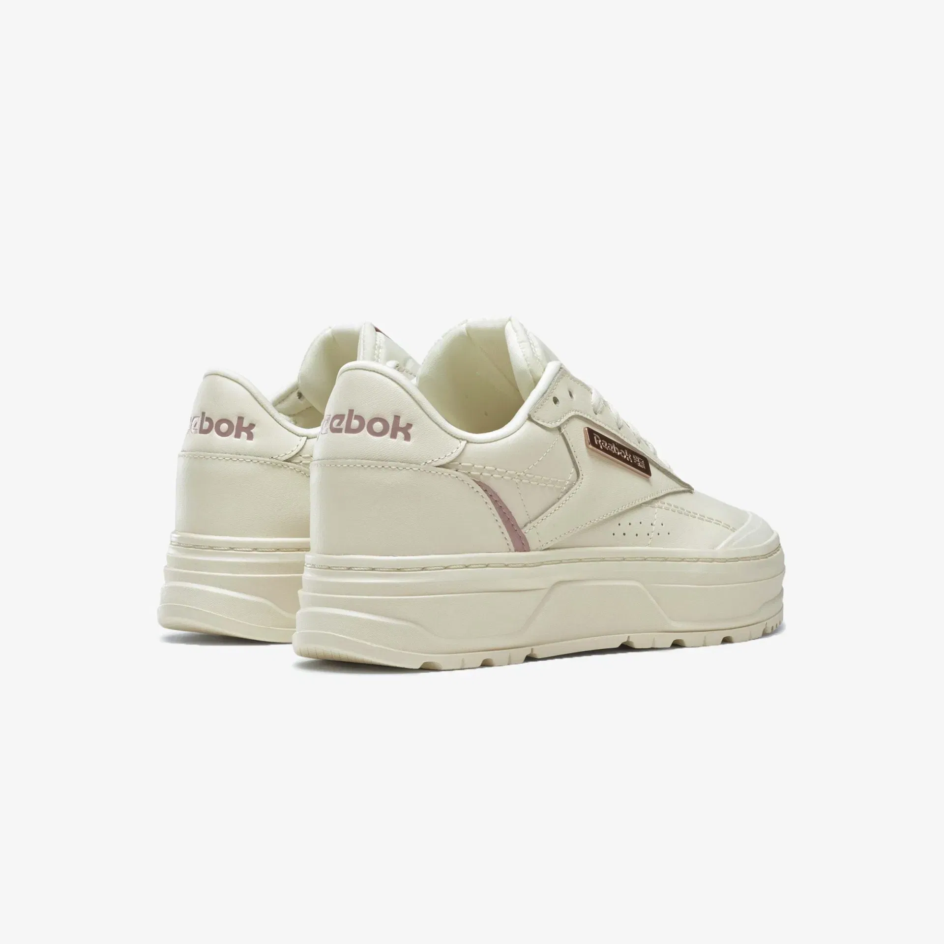 Reebok CLUB C DOUBLE GEO { CHALK WHITE