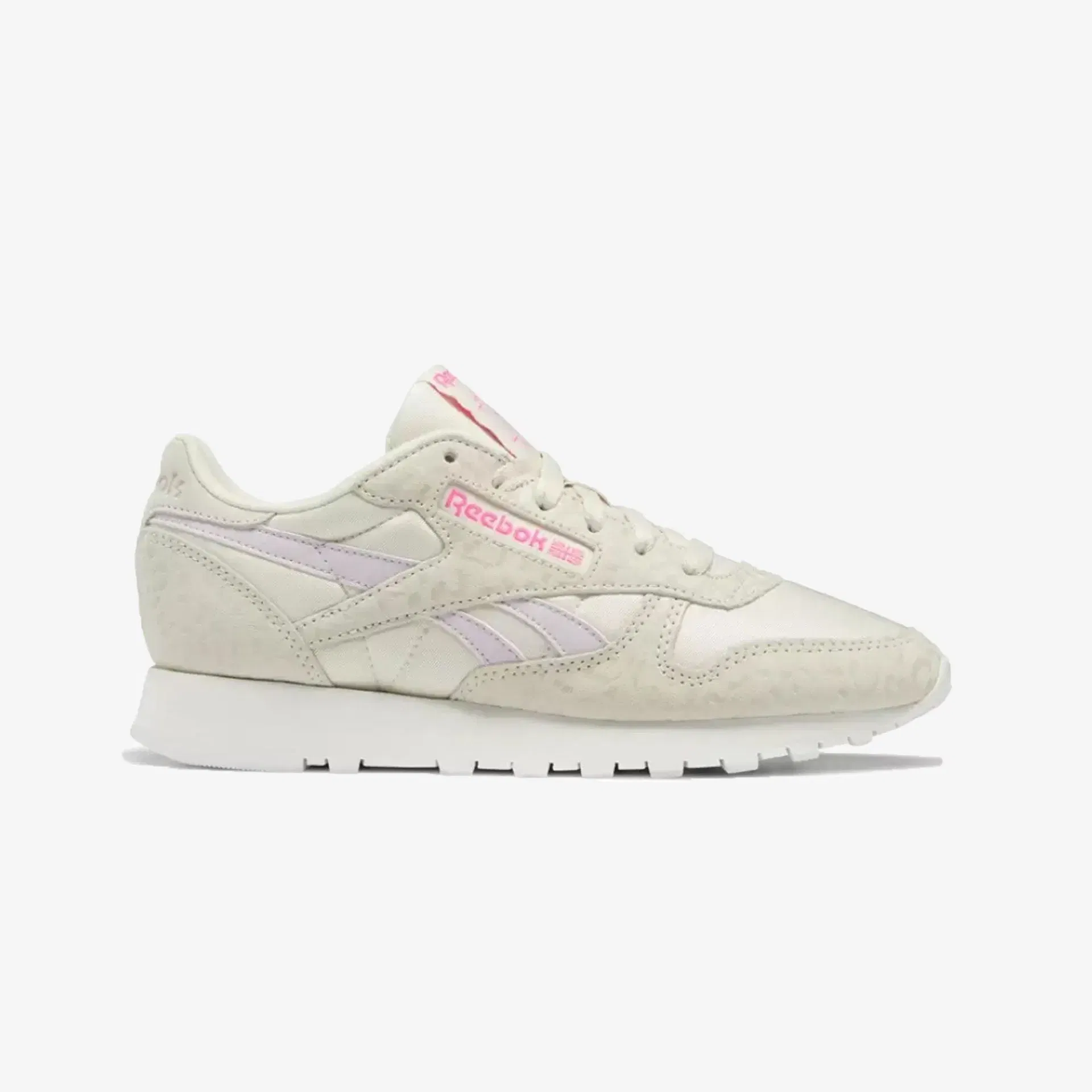 Reebok CLASSIC LEATHER { ALBASTER / CHALK