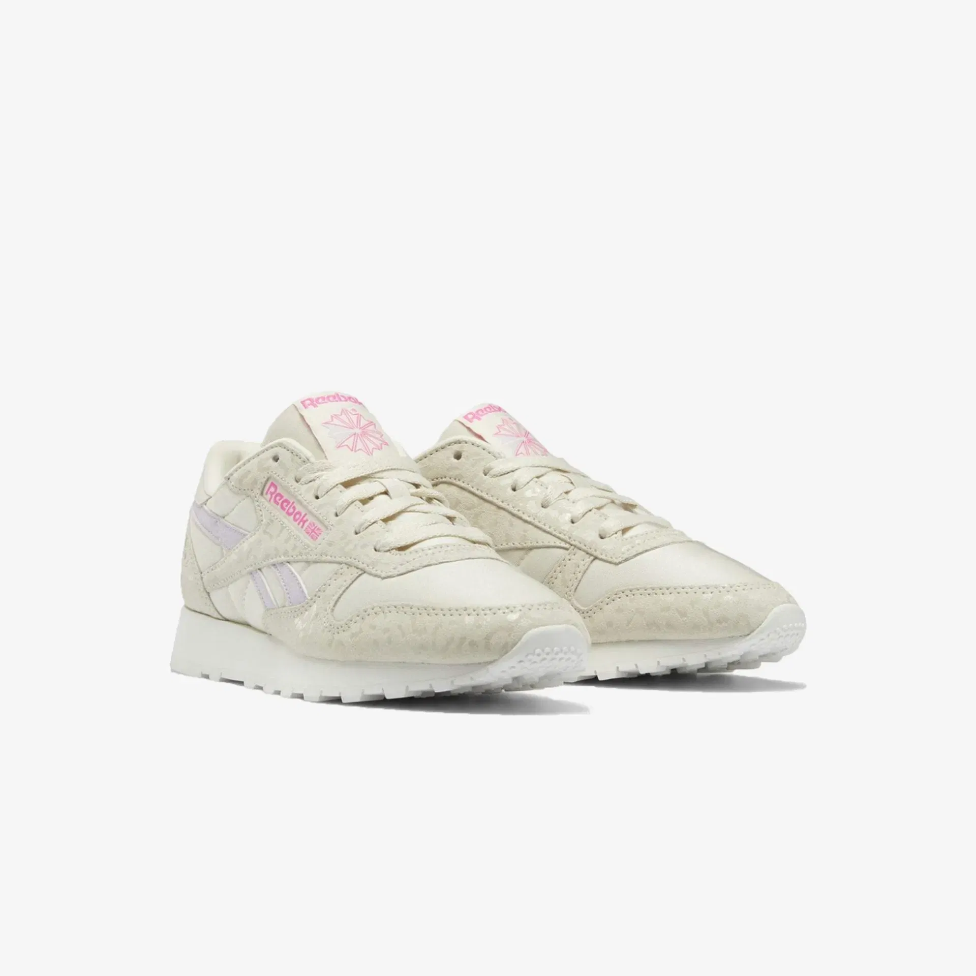Reebok CLASSIC LEATHER { ALBASTER / CHALK