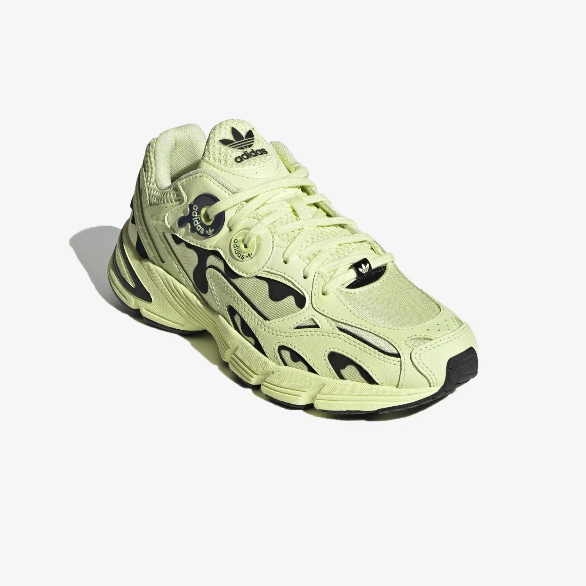 Adidas Originals ASTIR { ALMOST LIME