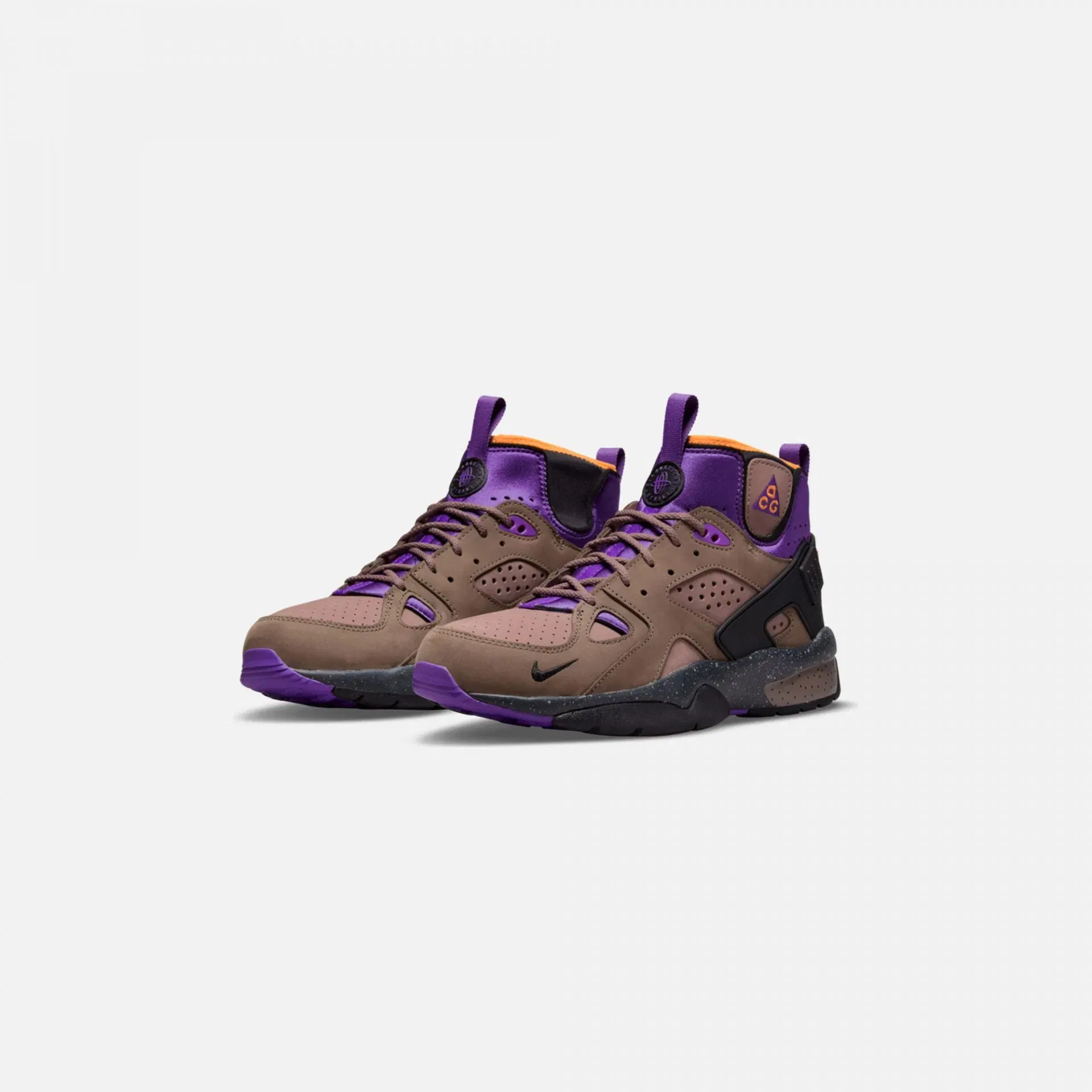 Nike ACG AIR MOWABB TRAILS END { BROWN