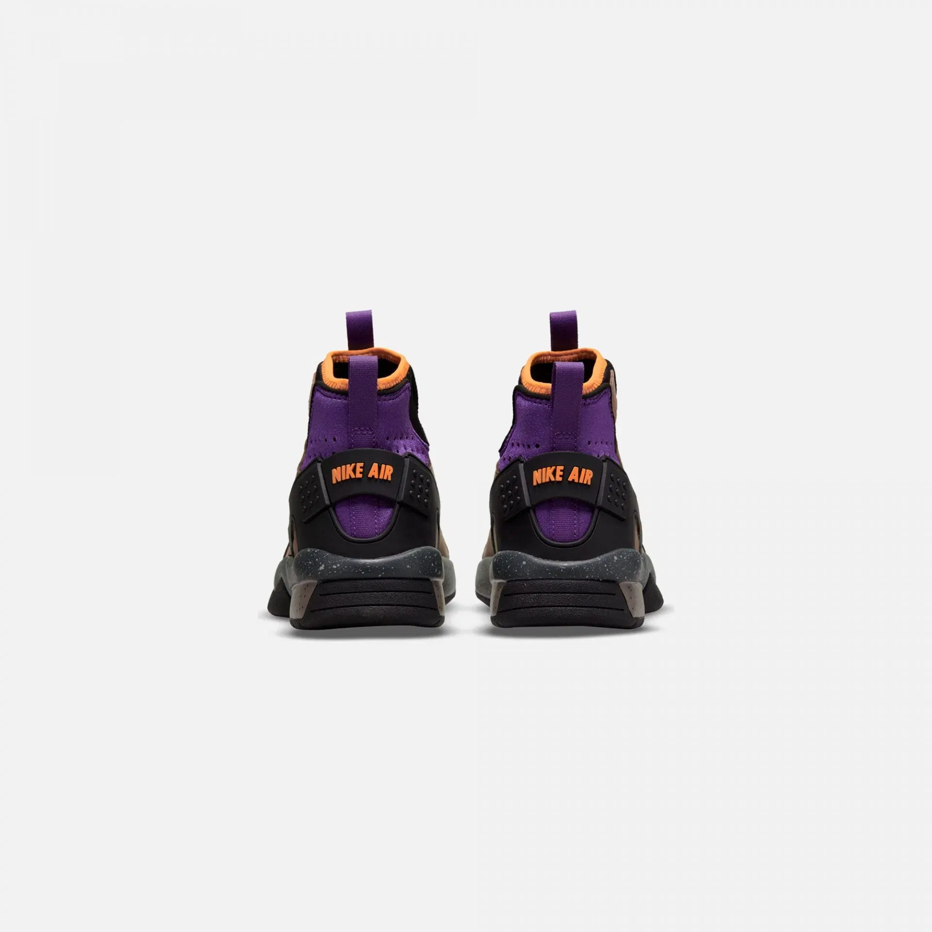 Nike ACG AIR MOWABB TRAILS END { BROWN