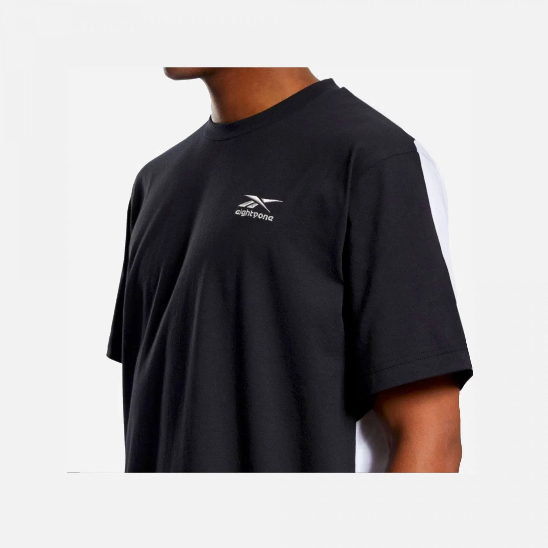 Reebok EIGHTYONE VECTOR T-SHIRT BLACK