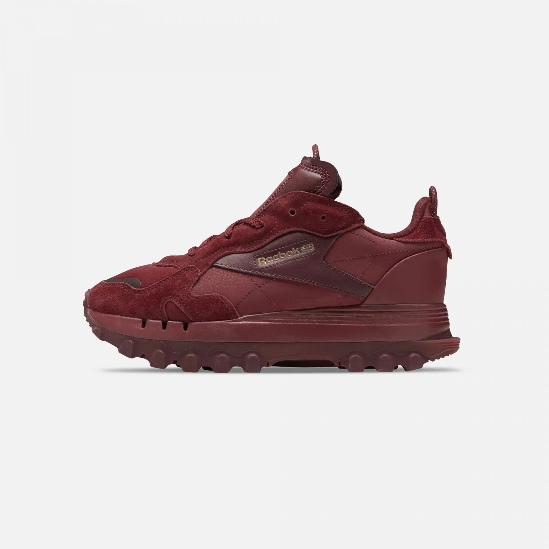 Reebok CARDI B CLASSIC LEATHER TRIATHALON RED