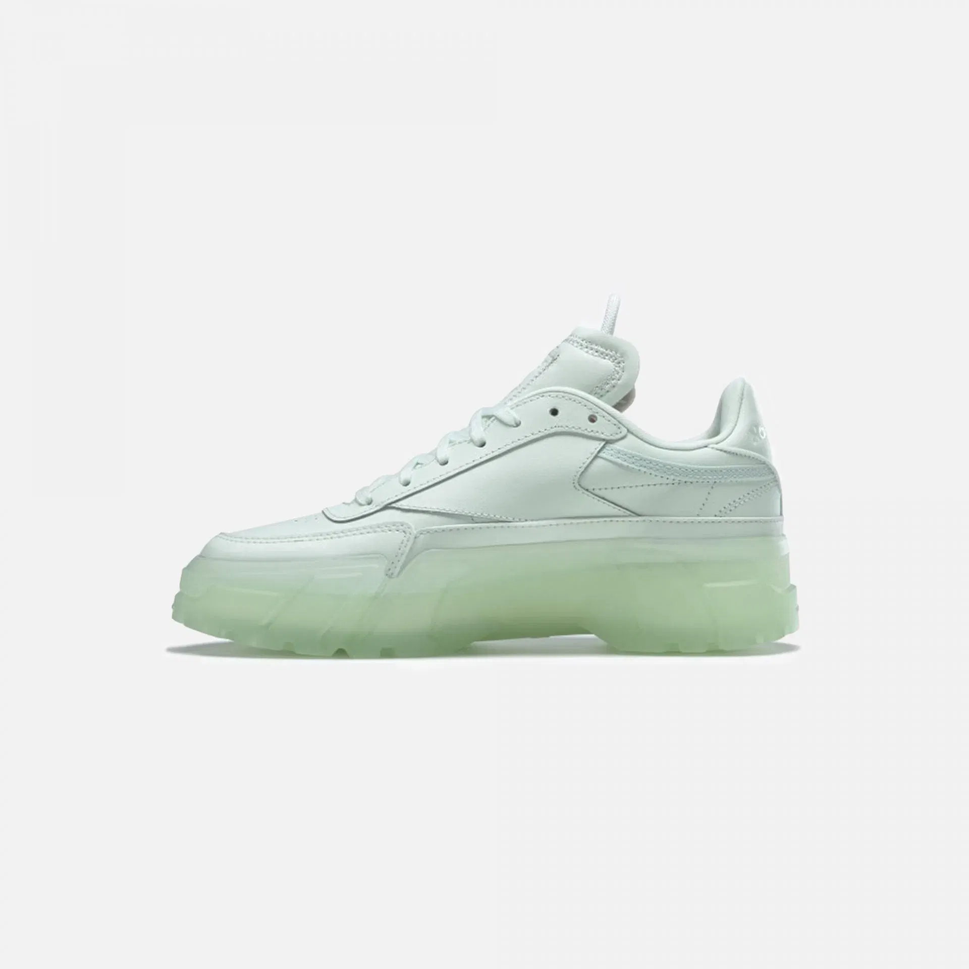 Reebok CARDI B CLUB C AQUA DUST