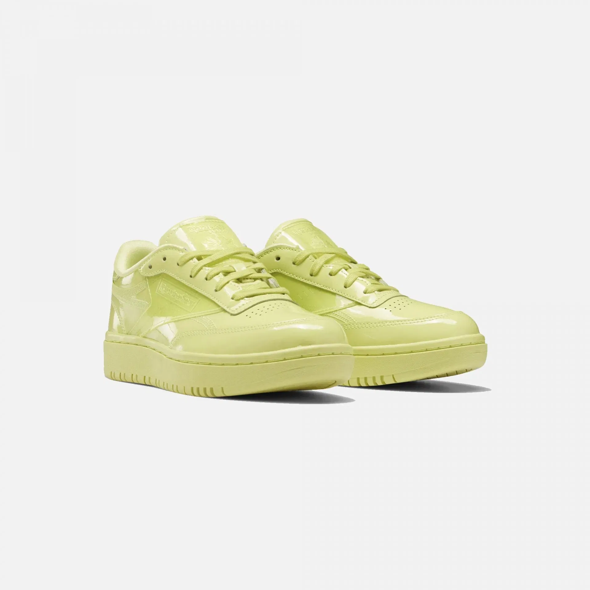 Reebok CARDI COATED CLUB C DOUBLE HI VIS GREEN