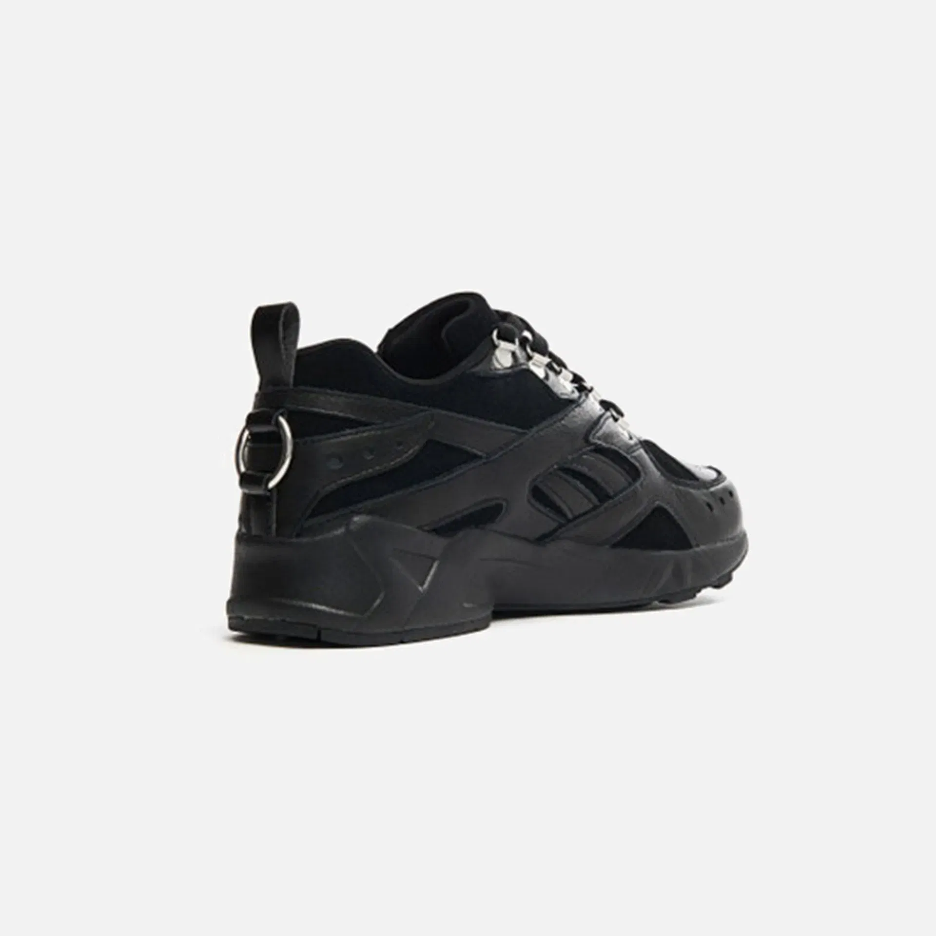 Reebok AZTREK