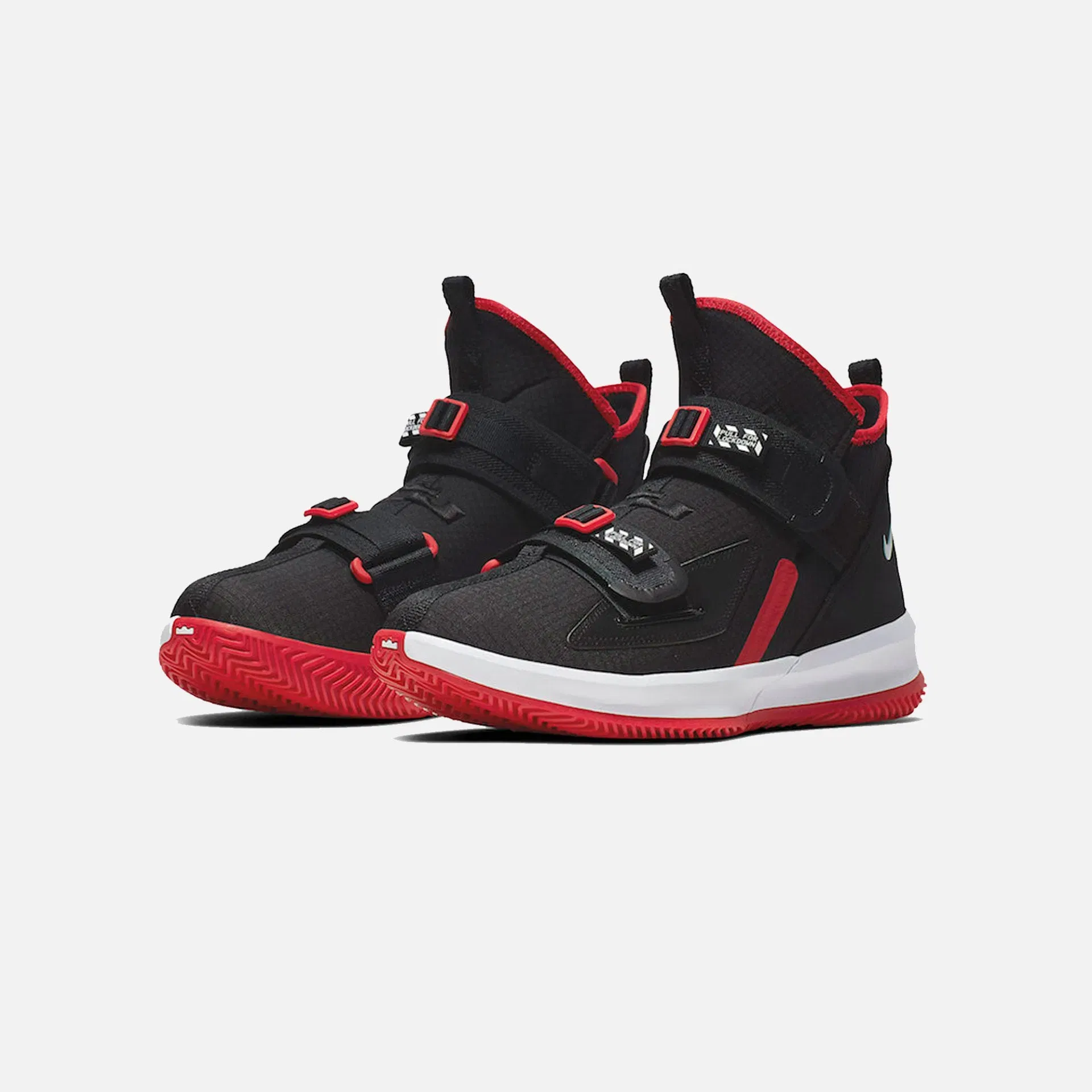 Nike LEBRON SOLDIER XIII SFG EP