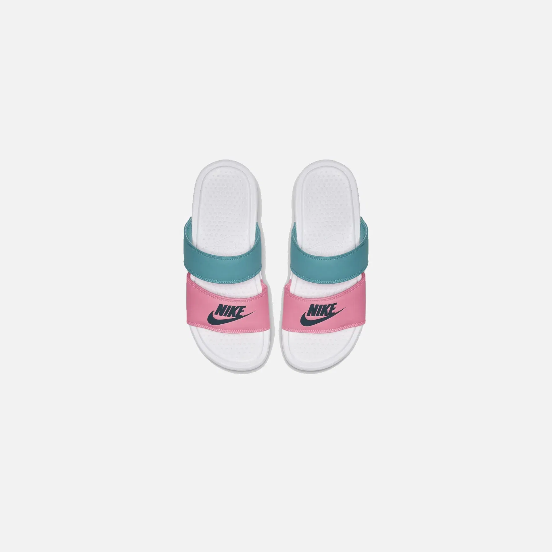 Nike WMNS BENASSI DUO ULTRA SLIDE