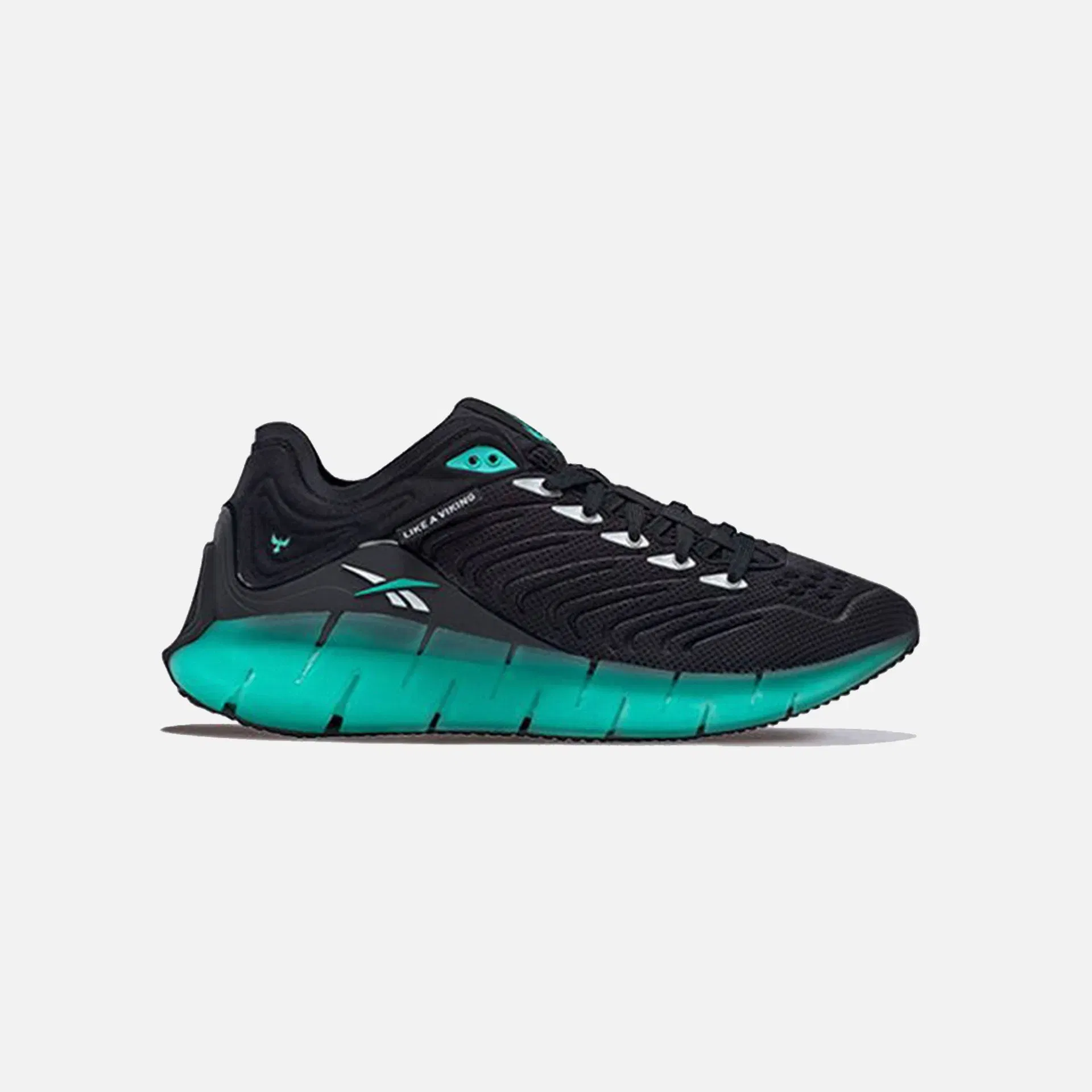 Reebok ASSASSINS CREED VALHALLA ZIG KINETICA