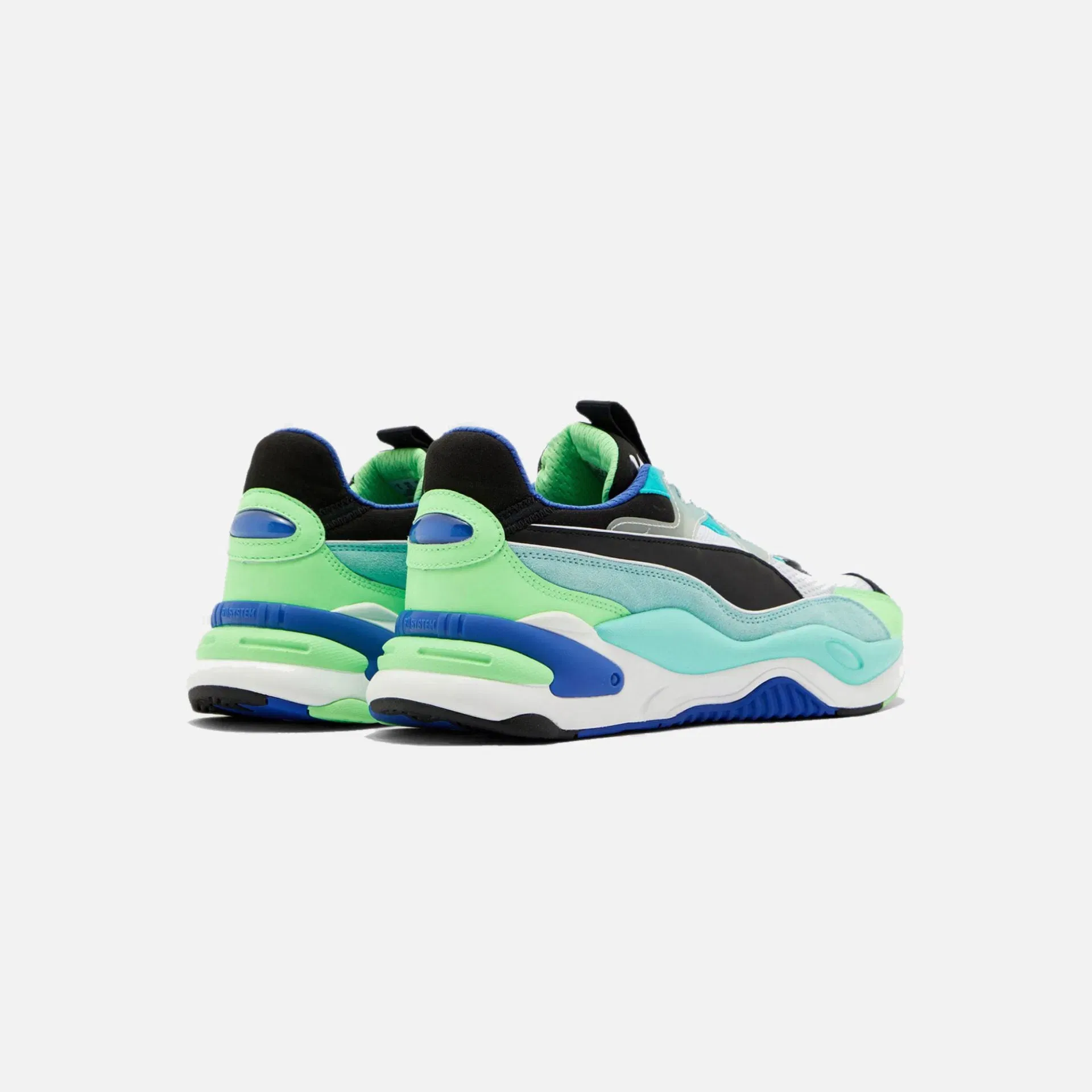Puma RS-2K INTERNET EXPLORING