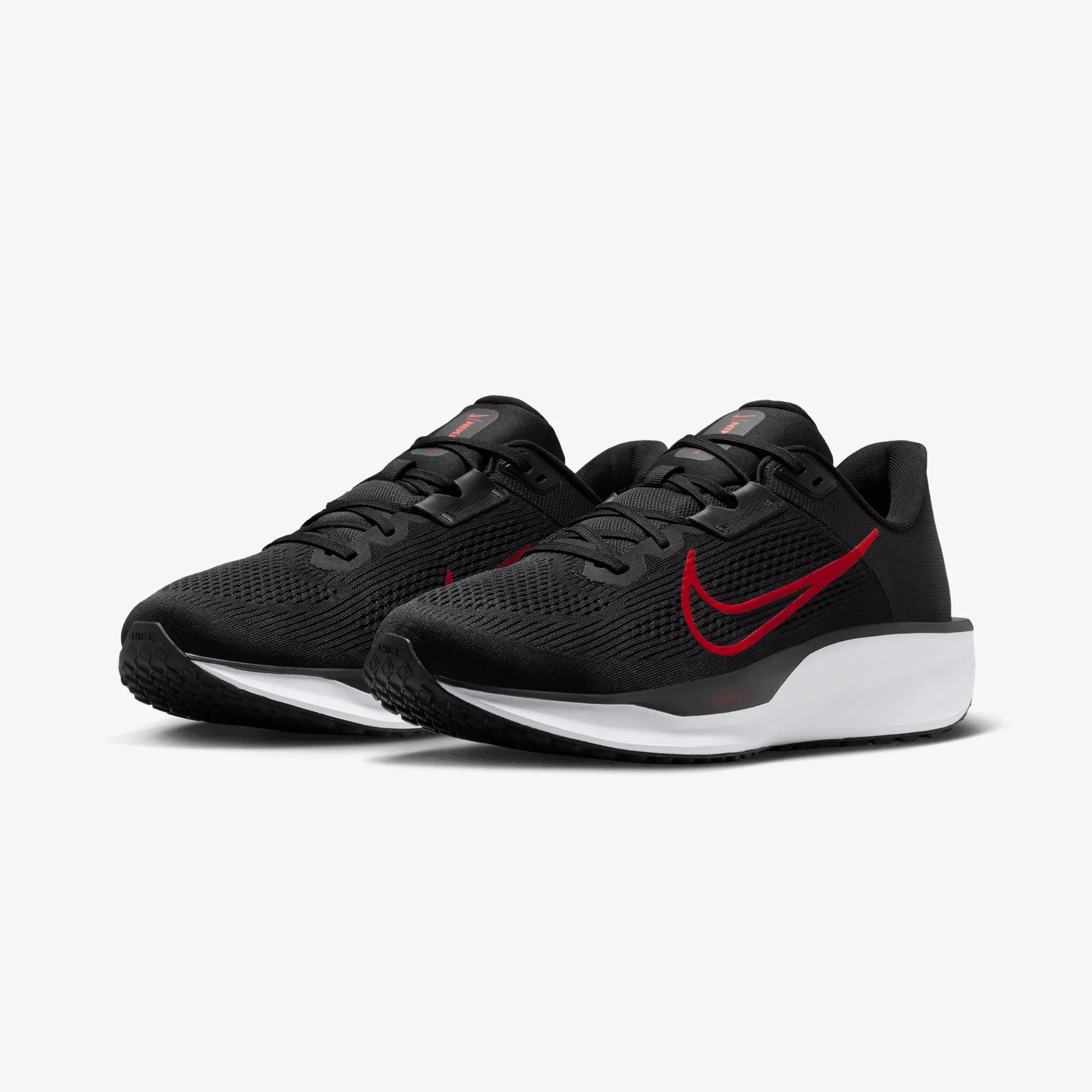 Nike QUEST 6 { BLACK/UNIVERSITY RED-WHITE