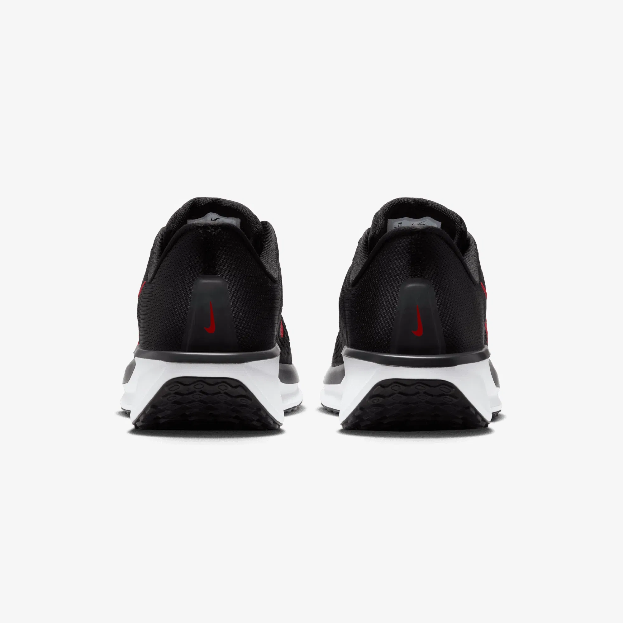 Nike QUEST 6 { BLACK/UNIVERSITY RED-WHITE