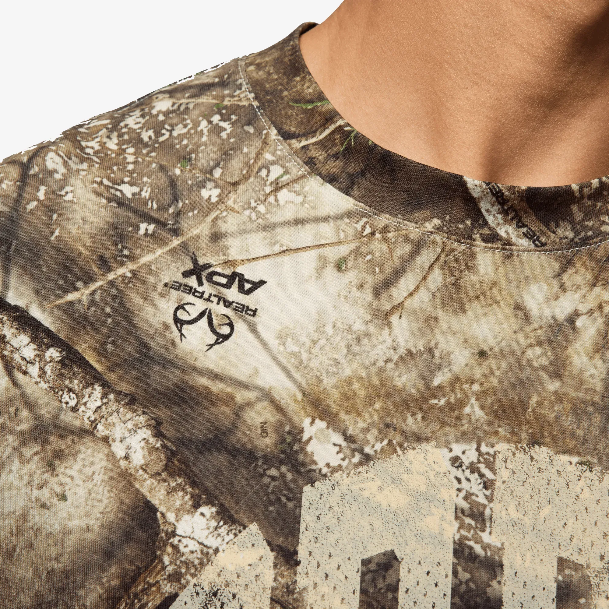 JORDAN BROOKLYN REALTREE T-SHIRT { SAIL/SAIL