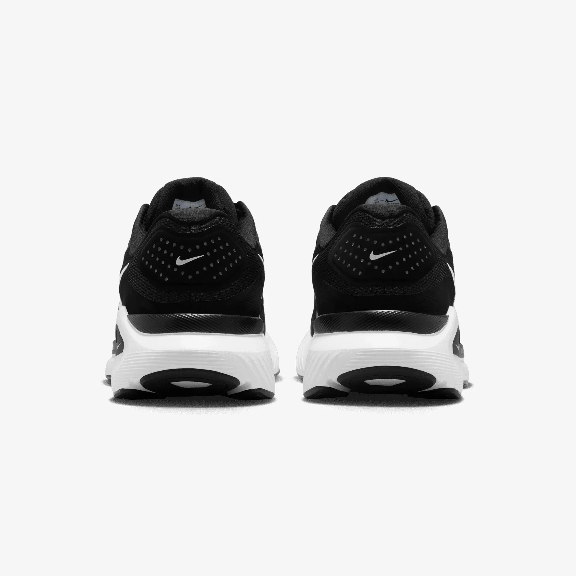 Nike STRUCTURE 26 { BLACK/WHITE-COOL GREY-METALLIC SILVER