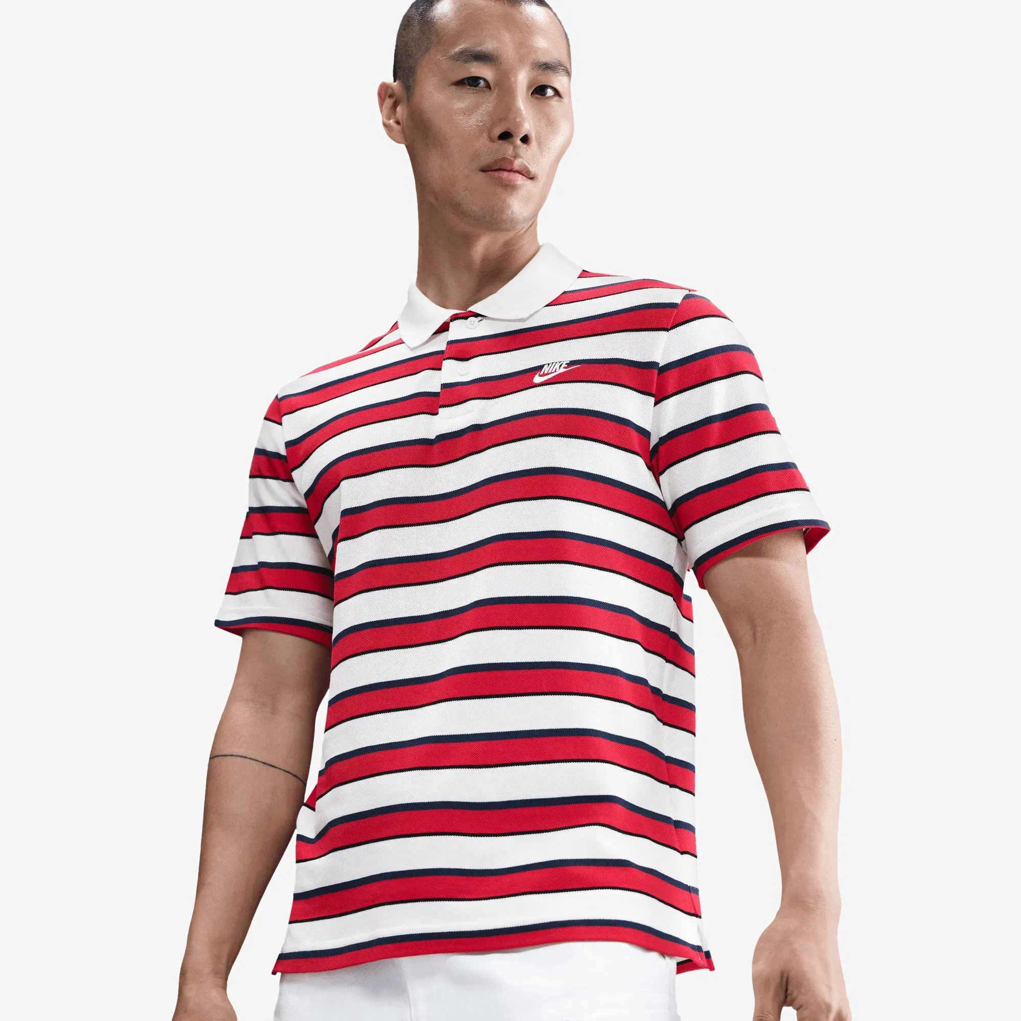 NIKE CLUB T-SHIRT { SAIL/WHITE