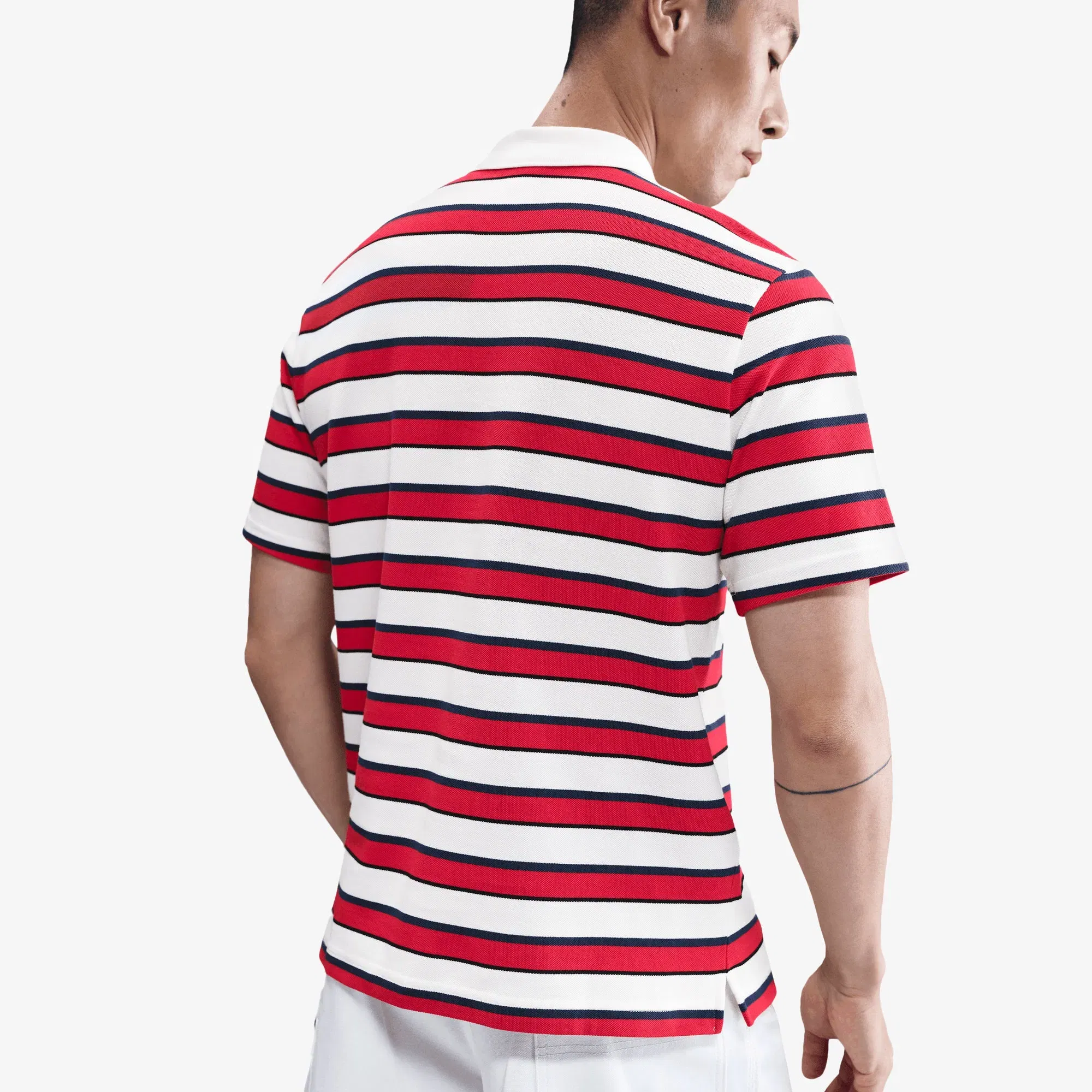 NIKE CLUB T-SHIRT { SAIL/WHITE