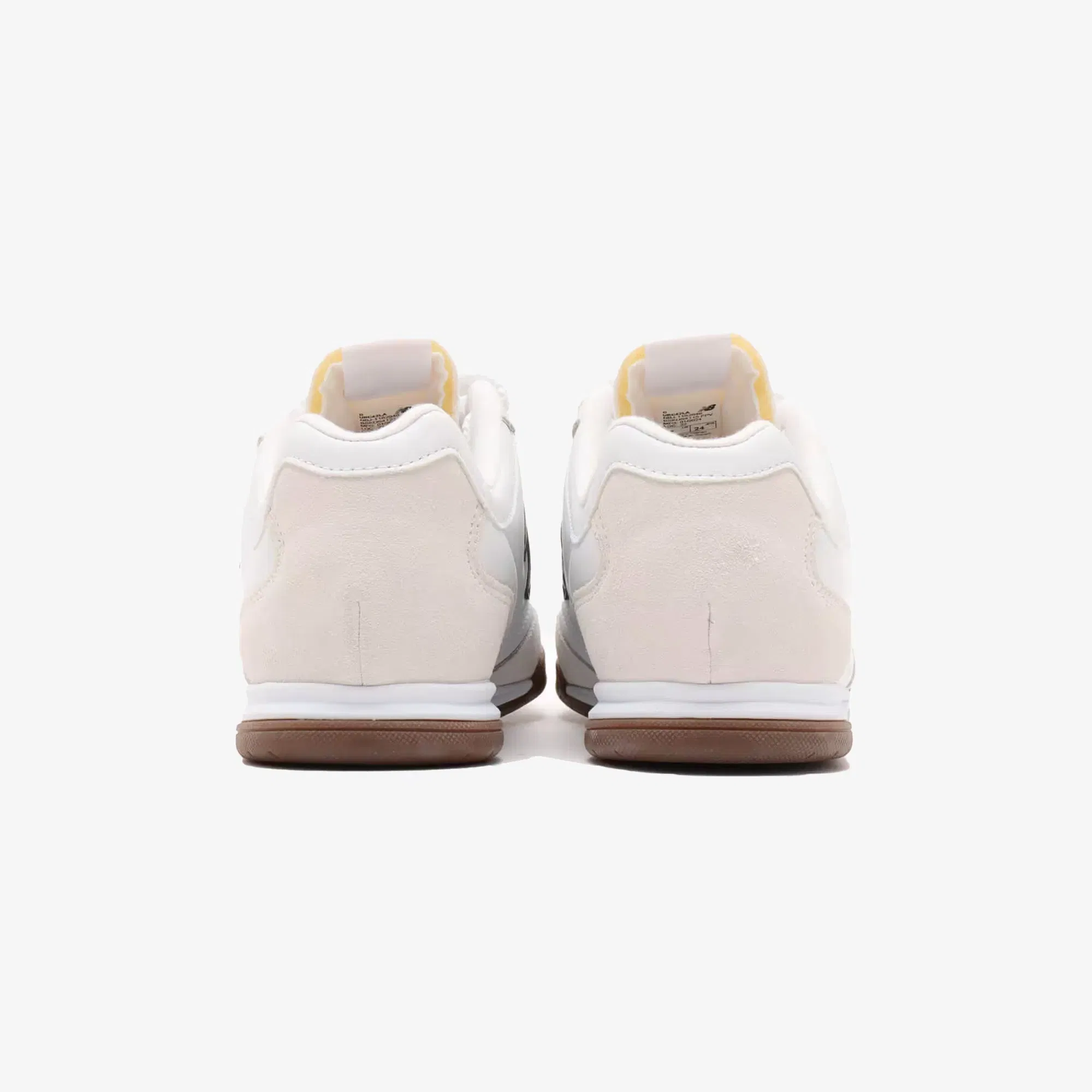 New Balance RC42 { WHITE/BLACK