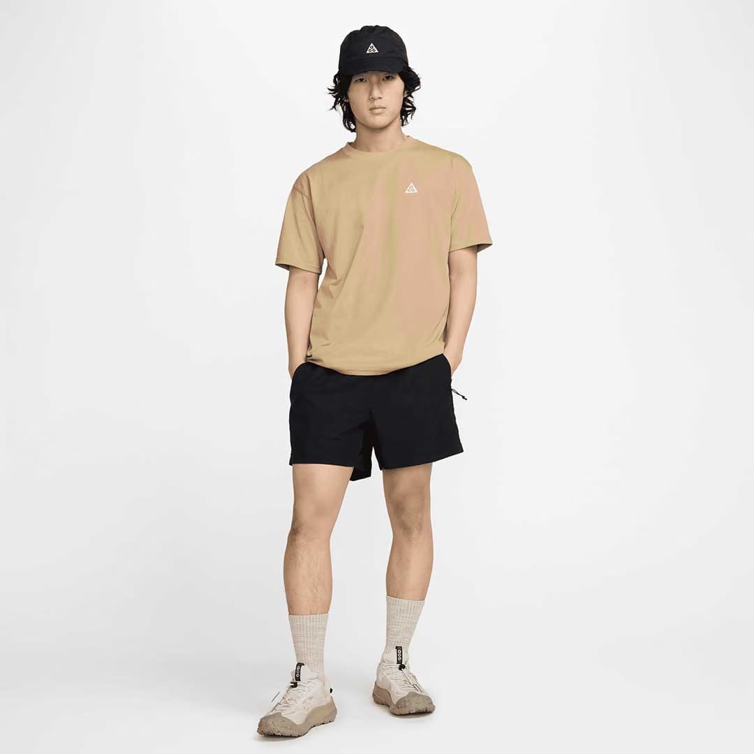NIKE ACG MAX90 T-SHIRT { PARACHUTE BEIGE
