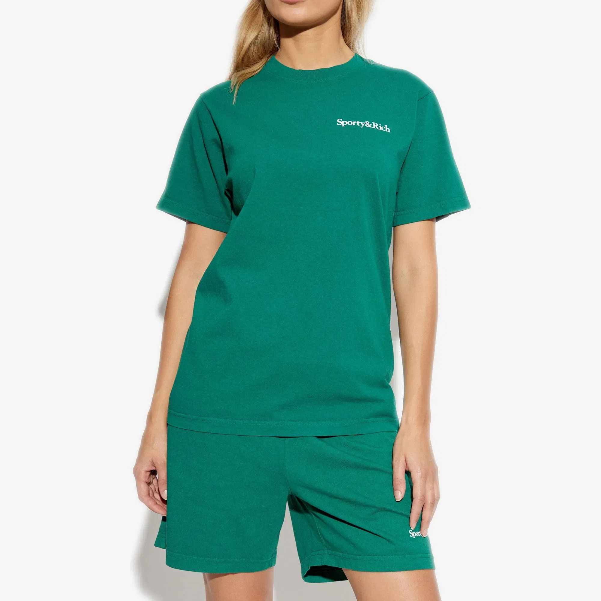 SPORTY & RICH HEALTH IS WEALTH T-SHIRT { GREEN