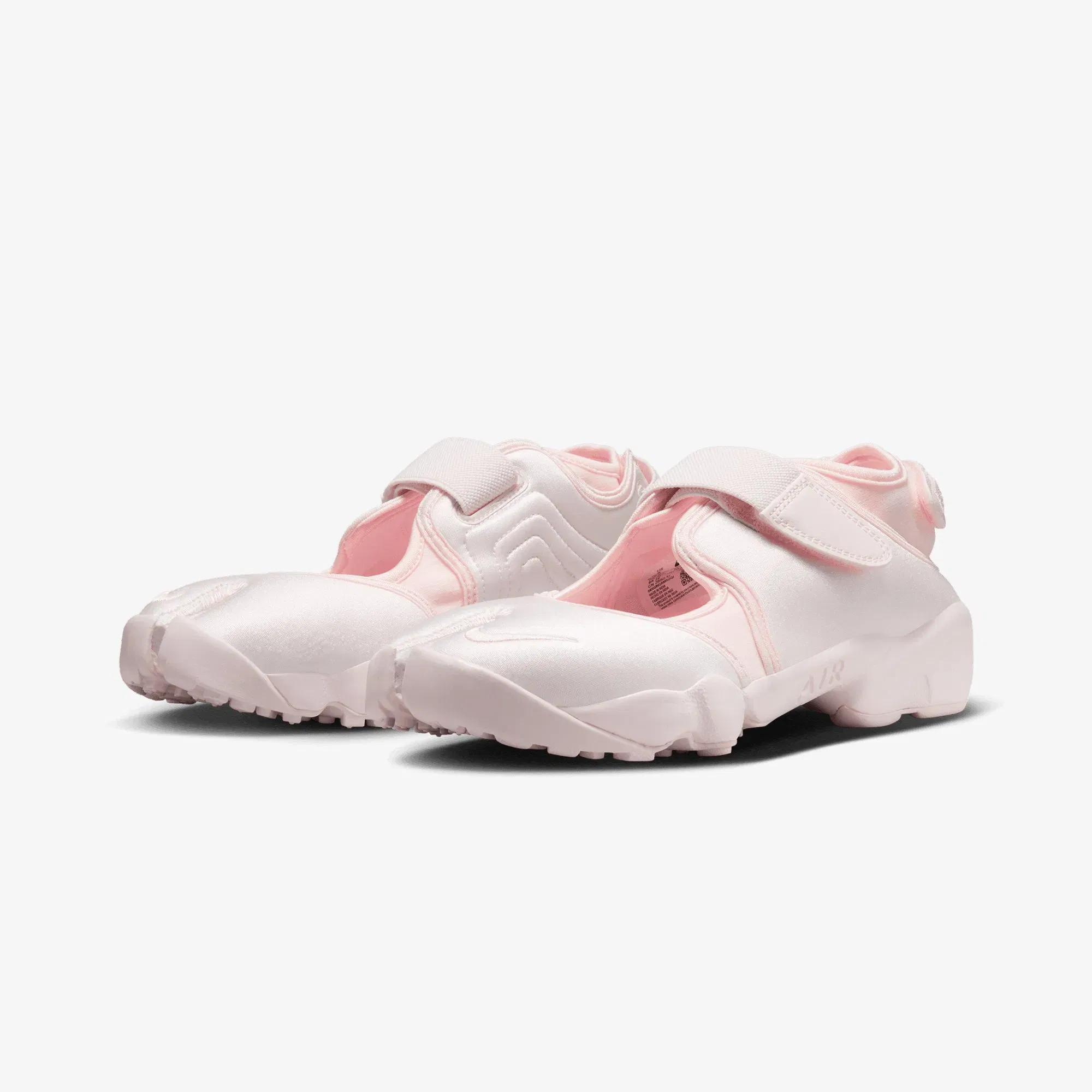 NIKE AIR RIFT SE { LIGHT SOFT PINK/LIGHT SOFT PINK
