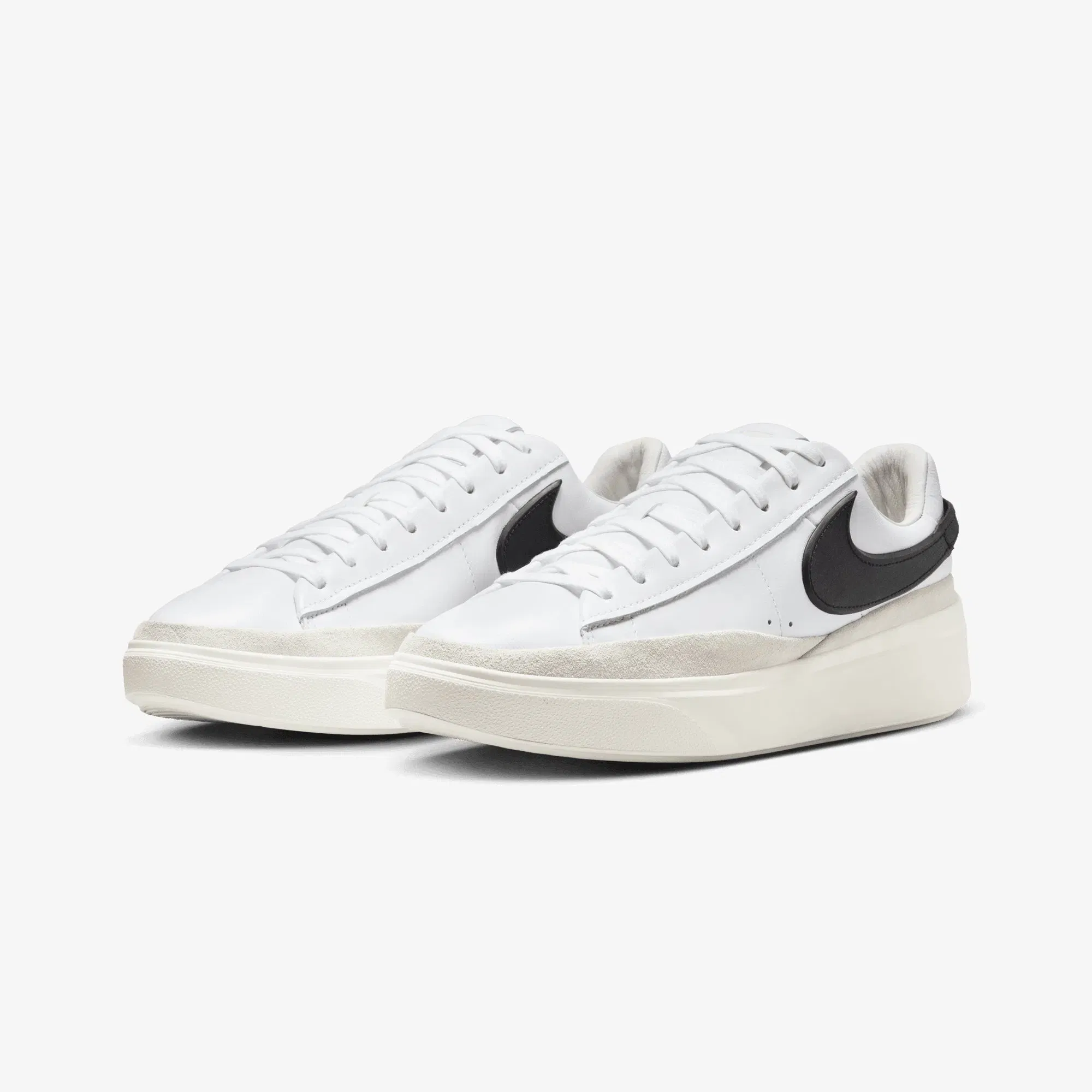 Nike BLAZER PHANTOM LOW { SUMMIT WHITE/BLACK-WHITE-SAIL